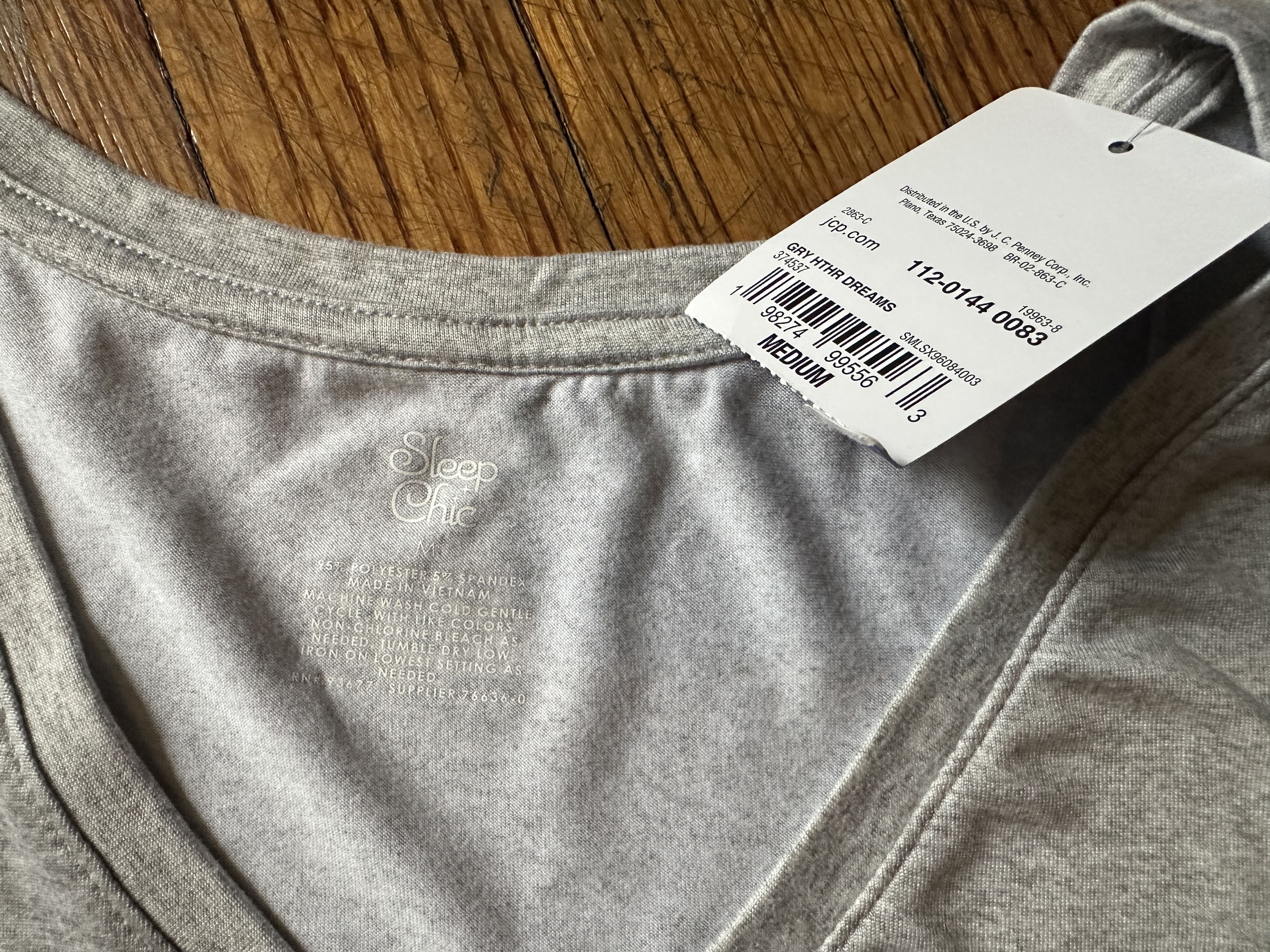 JCPenney J.C. Penney - Sleep Chic V Neck Sleeveless pajama top Size M / US 6-8 / IT 42-44 - 7 Thumbnail