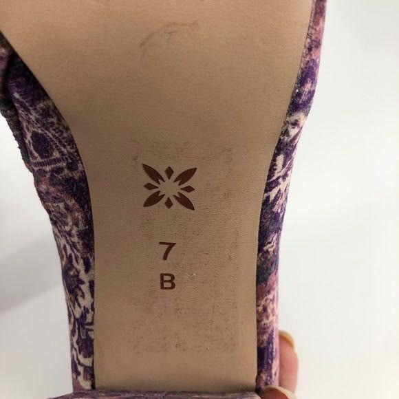 BCBGeneration BCBGeneration Retro 70s Ankle Booties Sz 7 Glam GoGo Purple Size US 7 / IT 37 - 8 Thumbnail
