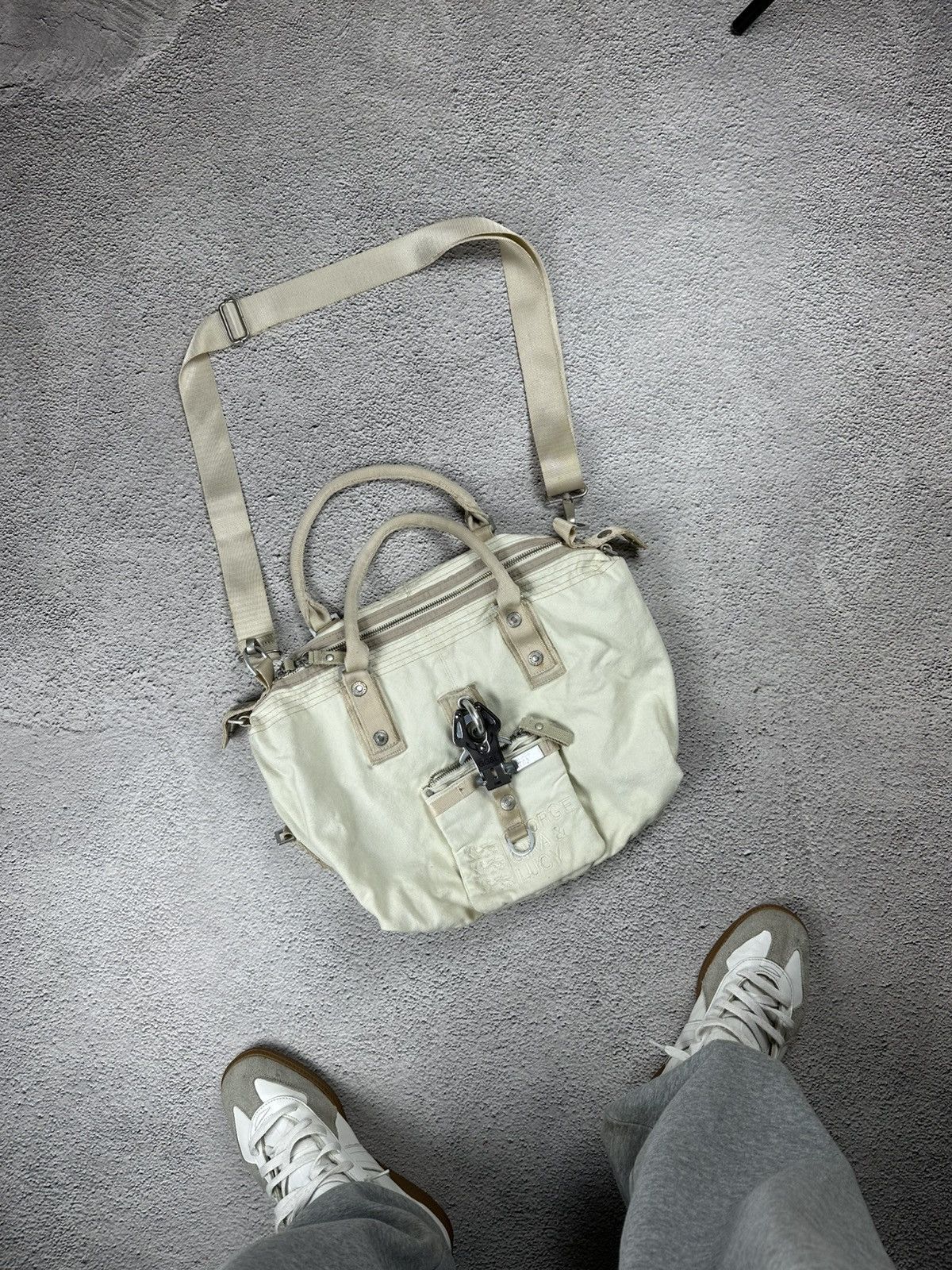 George Gina & Lucy VTG George Gina & Lucy Bag GGL Cannes Vas Shoulder Tote Bag Size ONE SIZE - 1 Thumbnail