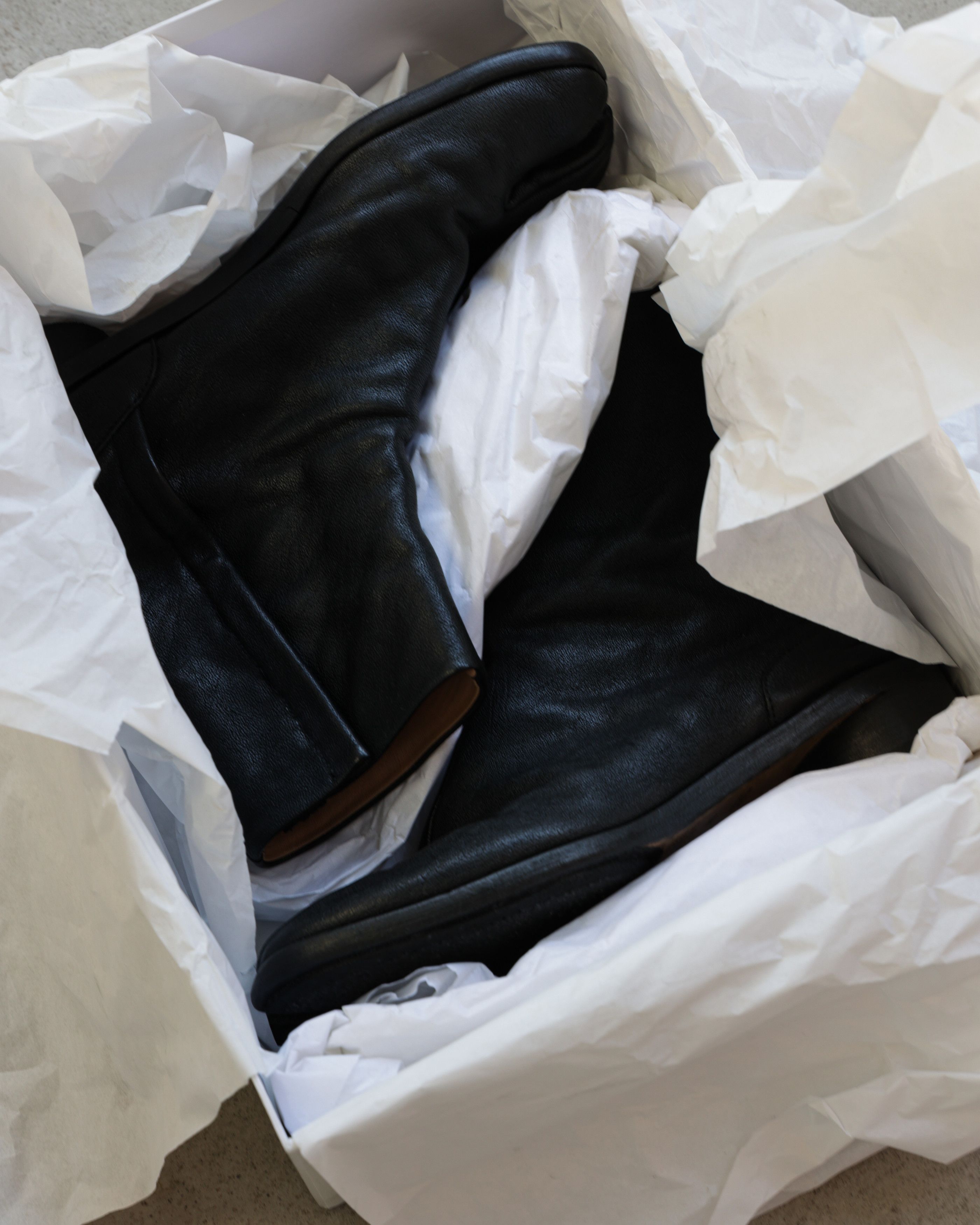 Maison Margiela Maison Margiela Tabi Boots 40 EUR 3cm Heel Size US 7 / EU 40 - 2 Thumbnail