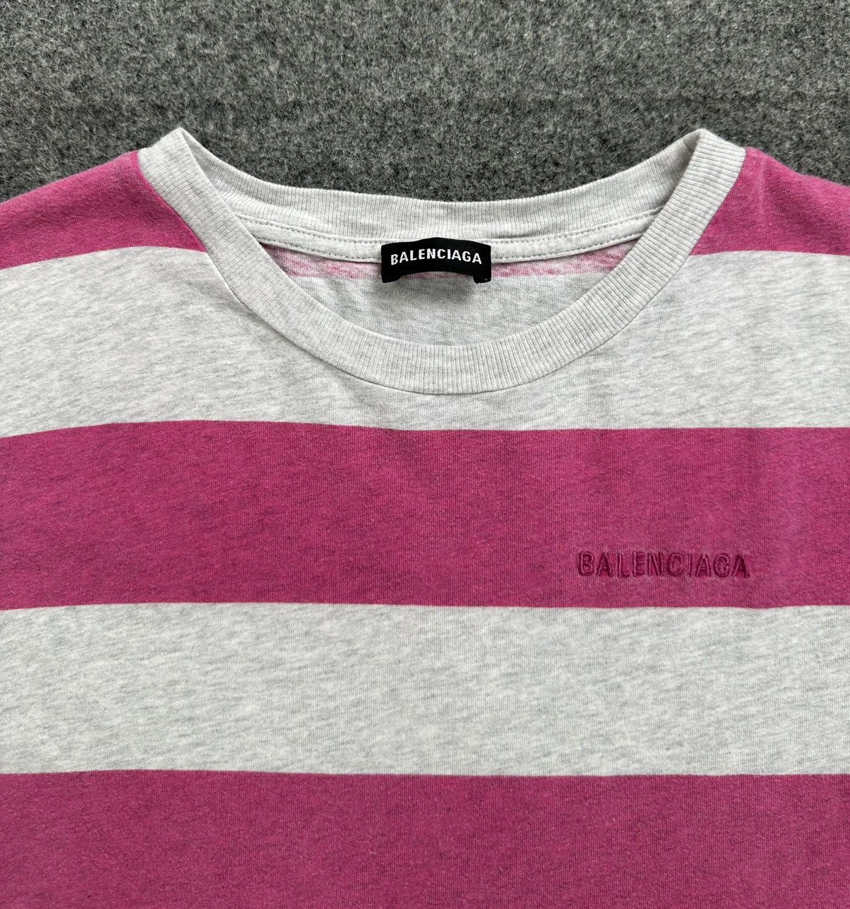 Balenciaga Balenciaga - 2018 Stripped Embroidered Logo T-Shirt Size S / US 4 / IT 40 - 4 Thumbnail
