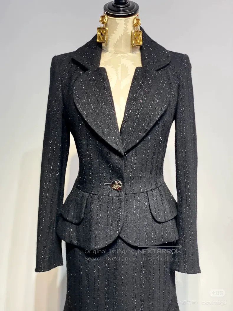 Vivienne Westwood Vivienne Westwood Vintage second-hand heart collar suit ja Size M / US 6-8 / IT 42-44 - 2 Thumbnail