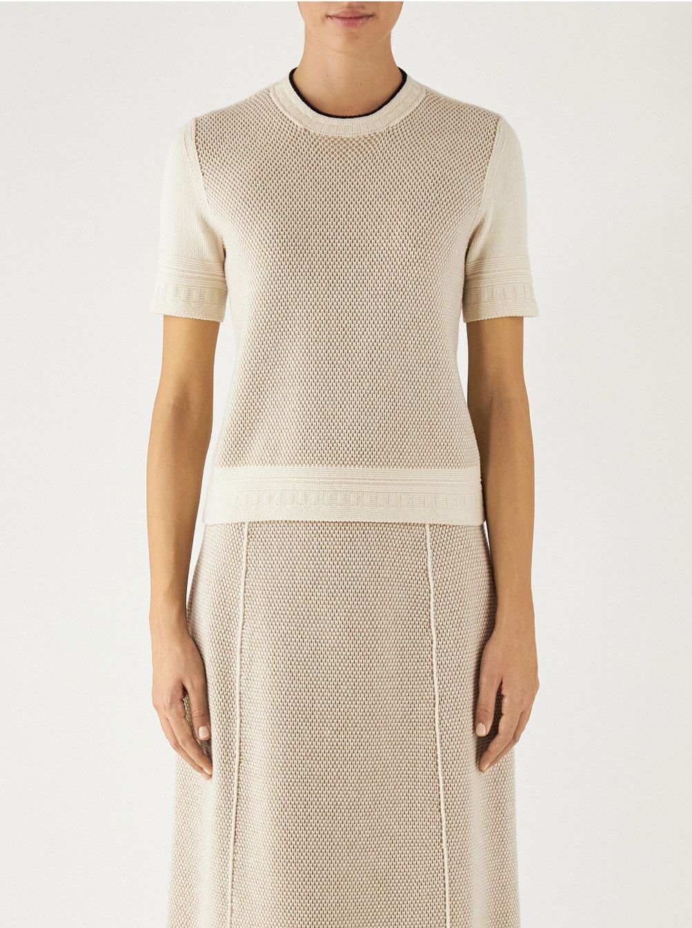 Loro Piana o1srvl11e0125 Sheffield Pike Short-Sleeved Sweater in Beige Size XS / US 0-2 / IT 36-38 - 1 Thumbnail