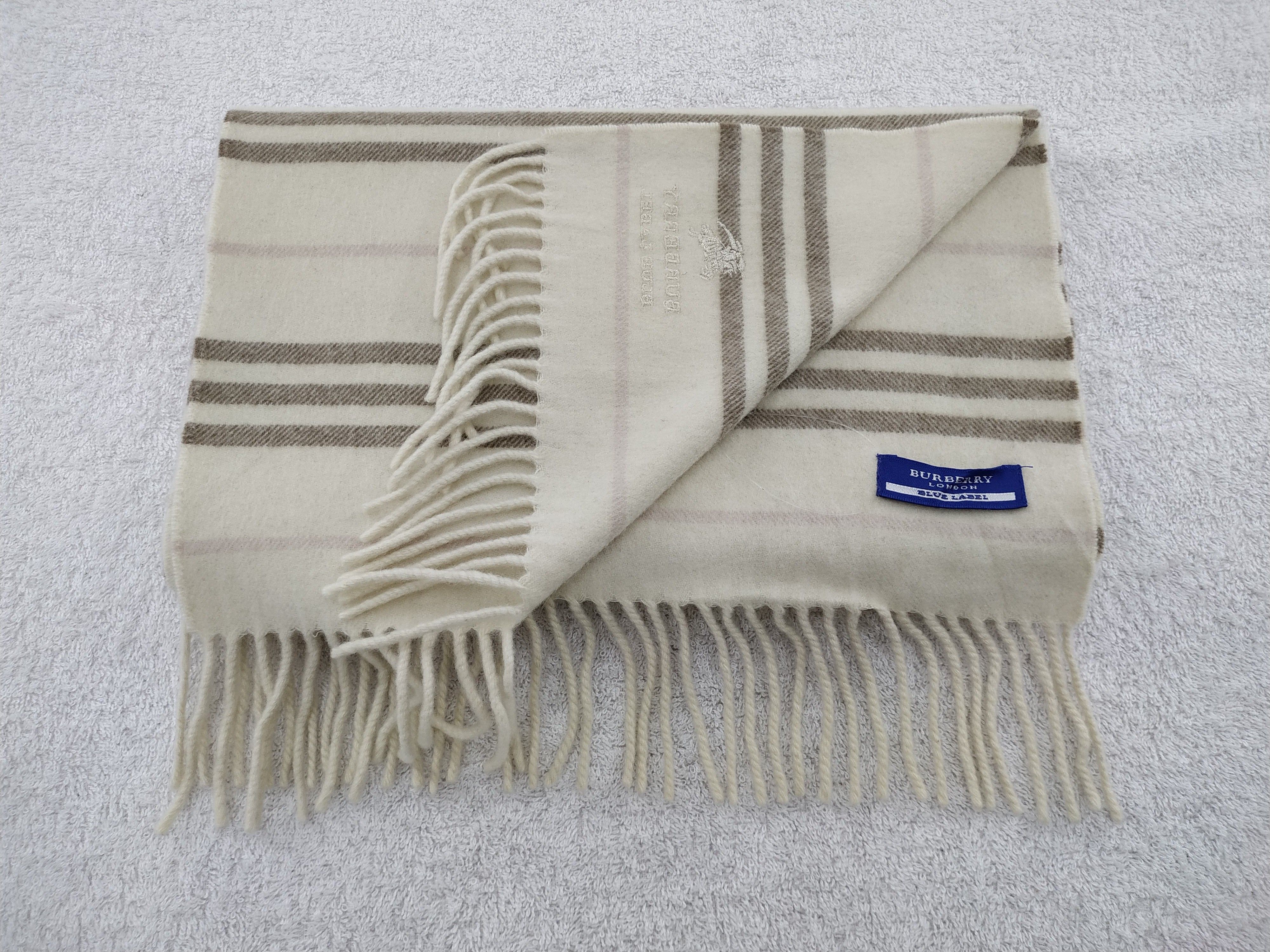 Burberry Vintage Burberry Scarf/Muffler/Neckwear MF278 Size ONE SIZE - 4 Thumbnail