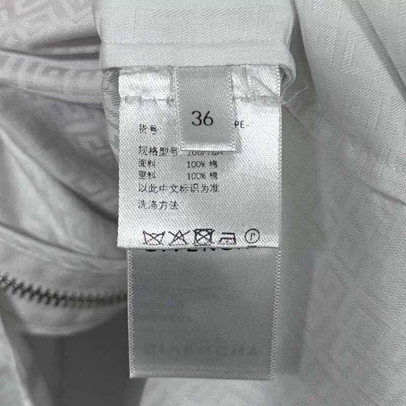 Givenchy Givenchy Subtle All-Over Logo Short-Sleeve Jacket 36 Size XS / US 0-2 / IT 36-38 - 4 Thumbnail