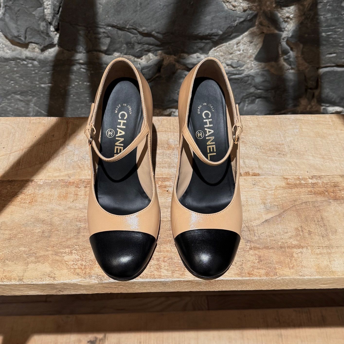 Chanel Chanel 2022 Beige Black Pearl CC Heeled Mary Jane Pumps Size US 6 / IT 36 - 3 Thumbnail