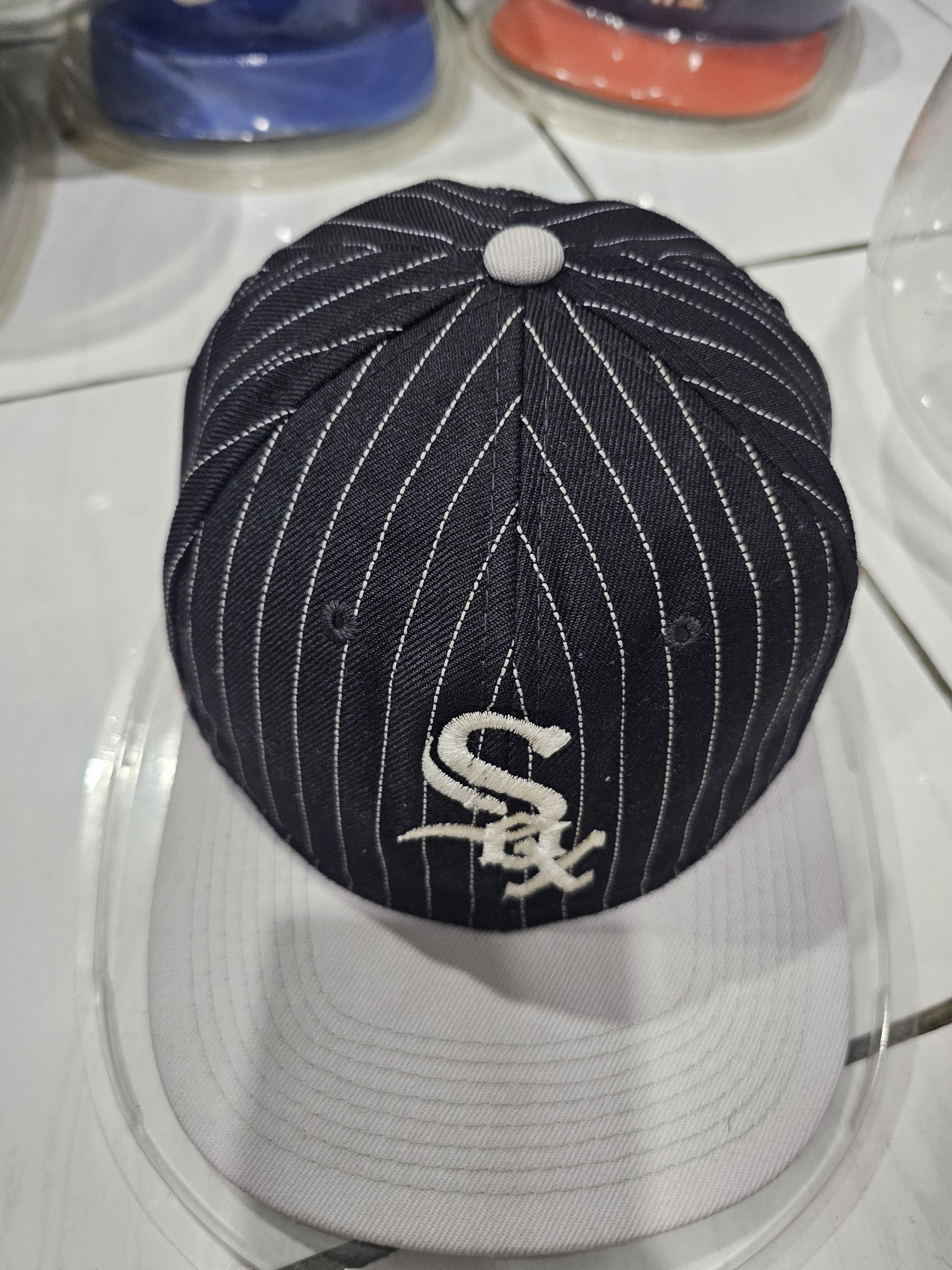 Sports Specialties Vintage Sports Specialties Chicago White Sox pinstripe Size ONE SIZE - 4 Thumbnail