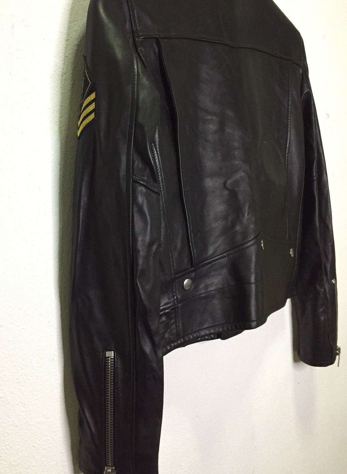 Saint Laurent Paris FW17 Saint Laurent Leather Biker Jacket With YSL Patches Size S / US 4 / IT 40 - 8 Thumbnail