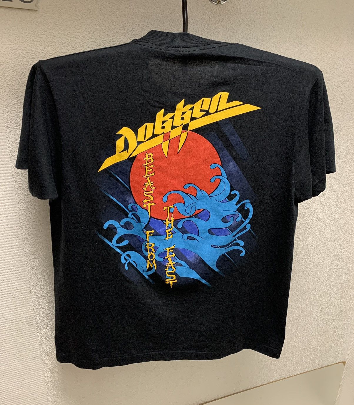 Band Tees Dokken vintage screenstars black rock t-shirt 1980 90th L Size US L / EU 52-54 / 3 - 2 Thumbnail