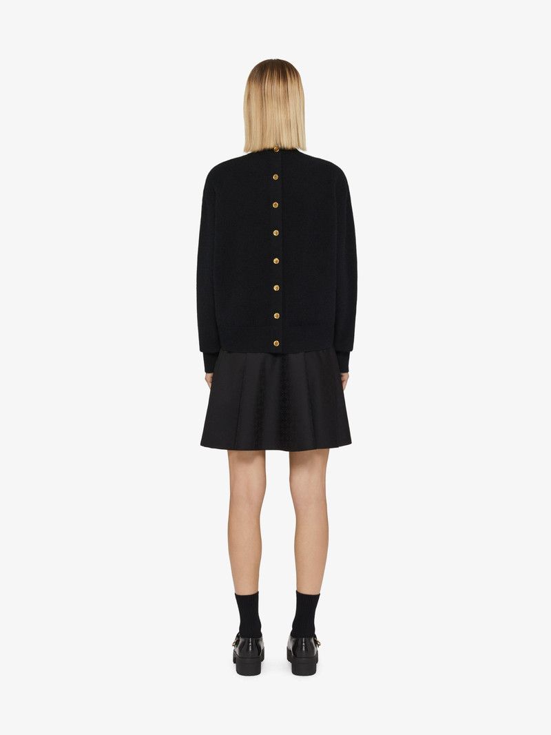 Givenchy o1w1db10326 PLow Shoulder Crew Neck With Button Back Sweater Size S / US 4 / IT 40 - 3 Thumbnail