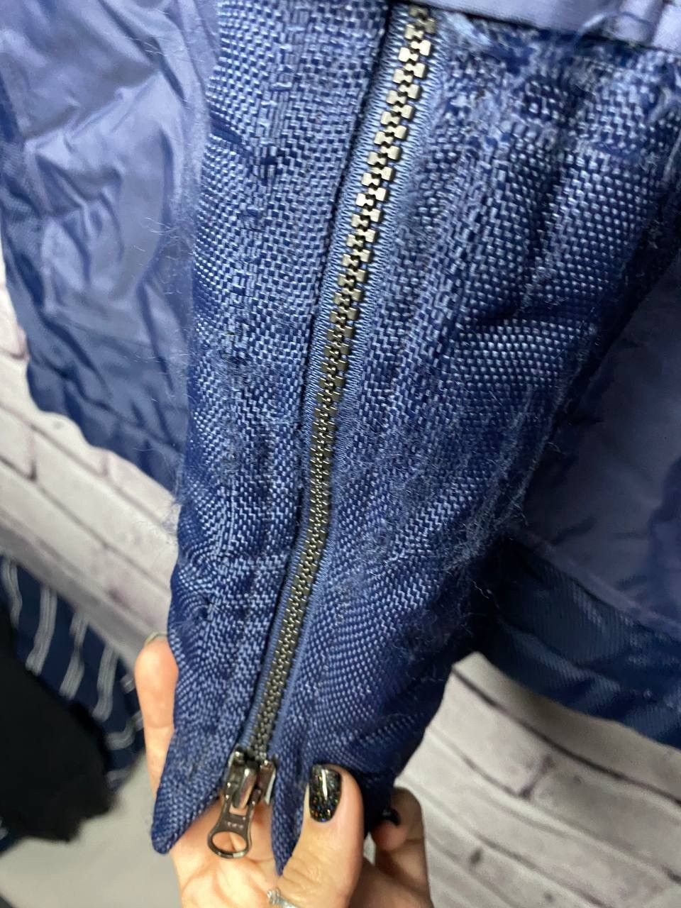 Nike Nike Vintage 90s Small Logo Blue Down Jacket Winter Parkas Size US L / EU 52-54 / 3 - 11 Thumbnail