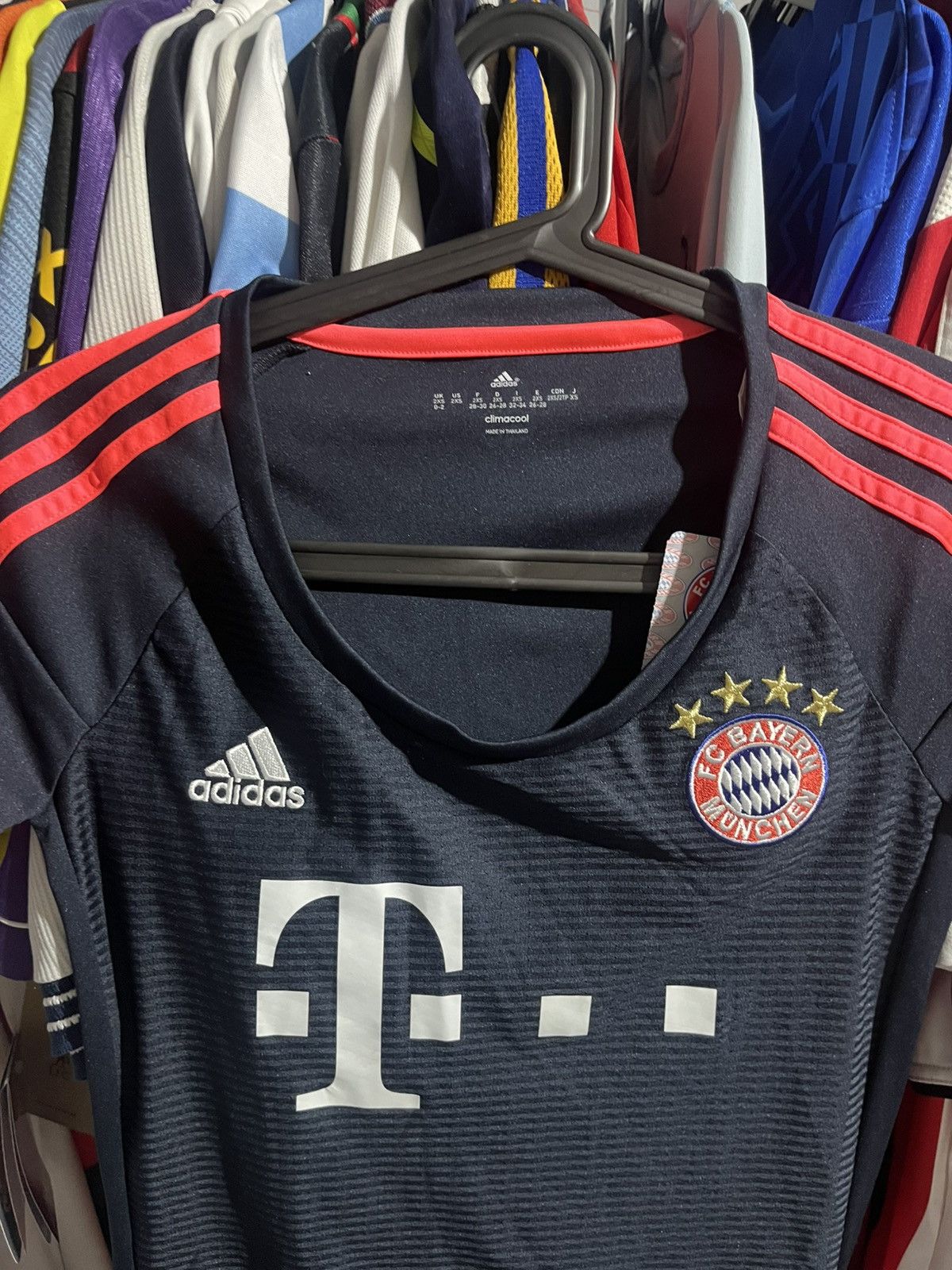 Adidas Adidas Bayer München 2015/16 Third Soccer jersey Size US XXS / EU 40 - 2 Thumbnail