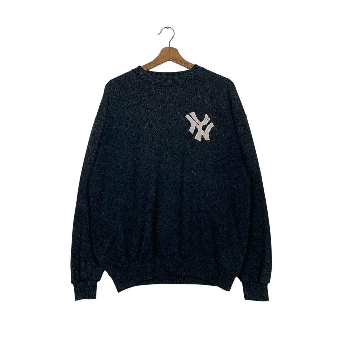 Japanese Brand New York Yankees Crewneck Sweatshirt Size US M / EU 48-50 / 2 - 1 Thumbnail