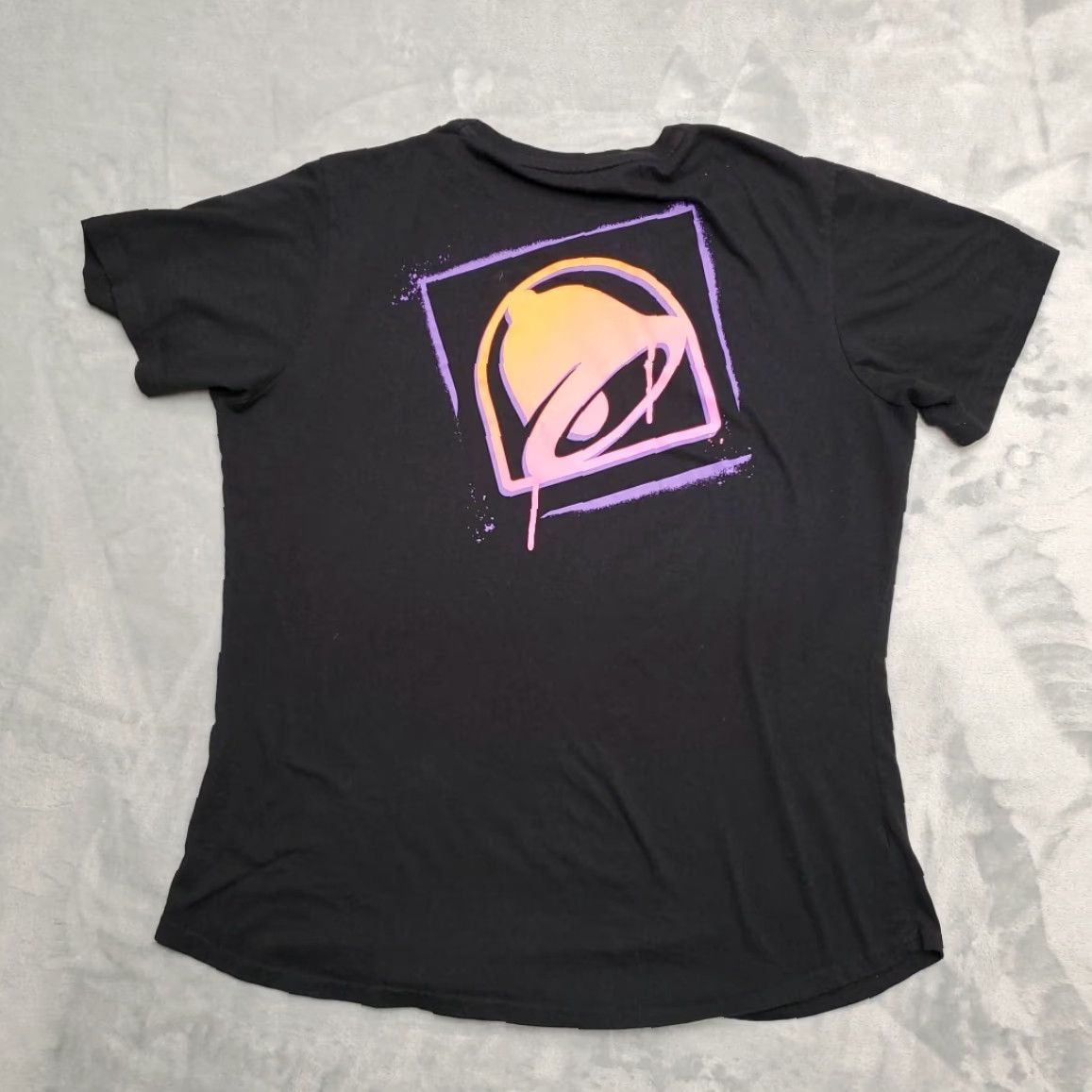 Bell Taco Johns Shirt Womens M Black Big Bell Employee Vneck Cotton Blend Casual Shirt Womens M Black 80s Graphic Print Size M / US 6-8 / IT 42-44 - 4 Thumbnail