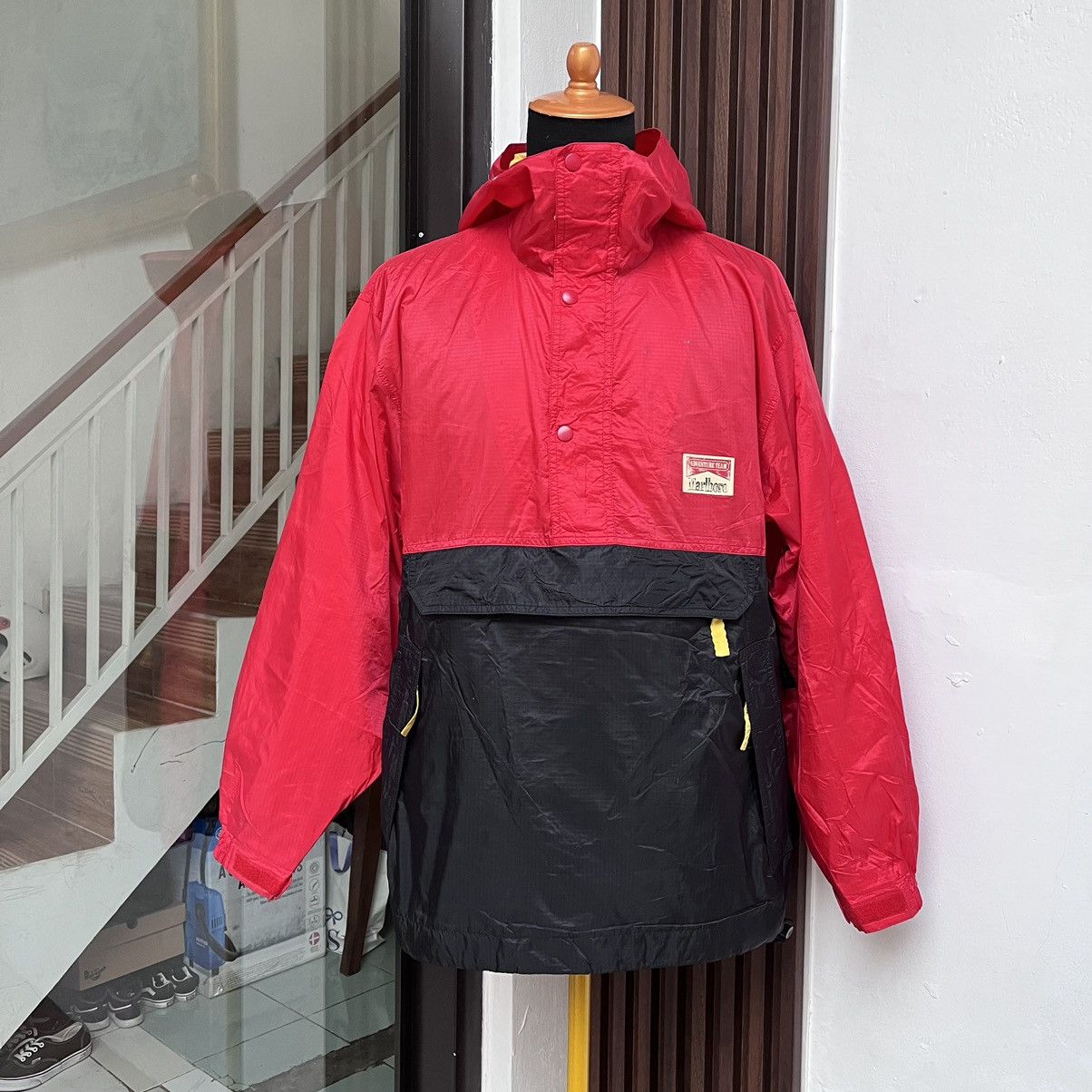 Marlboro × Marlboro Adventure Team × Vintage Vintage 90s Marlboro Team Adventure Anorak Jacket Size US L / EU 52-54 / 3 - 1 Thumbnail