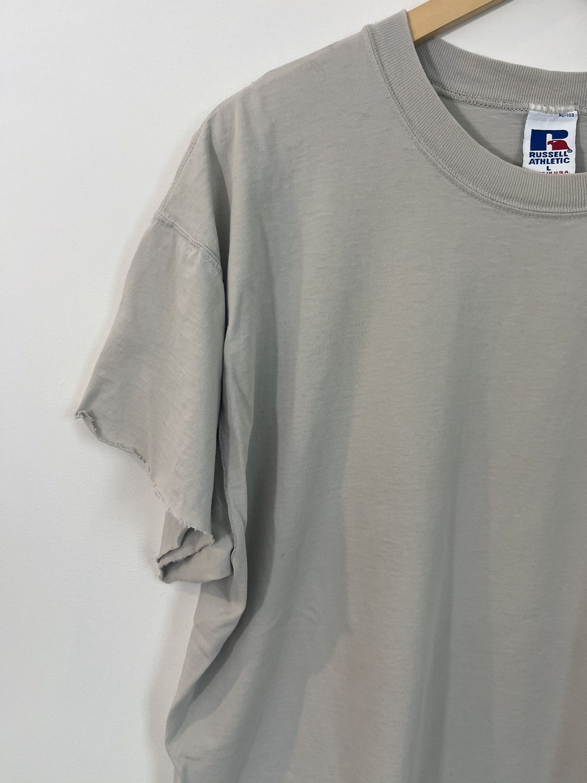 Russell Athletic Blank Distressed Cap Sleeve Faded Basic Tee Size US L / EU 52-54 / 3 - 4 Thumbnail