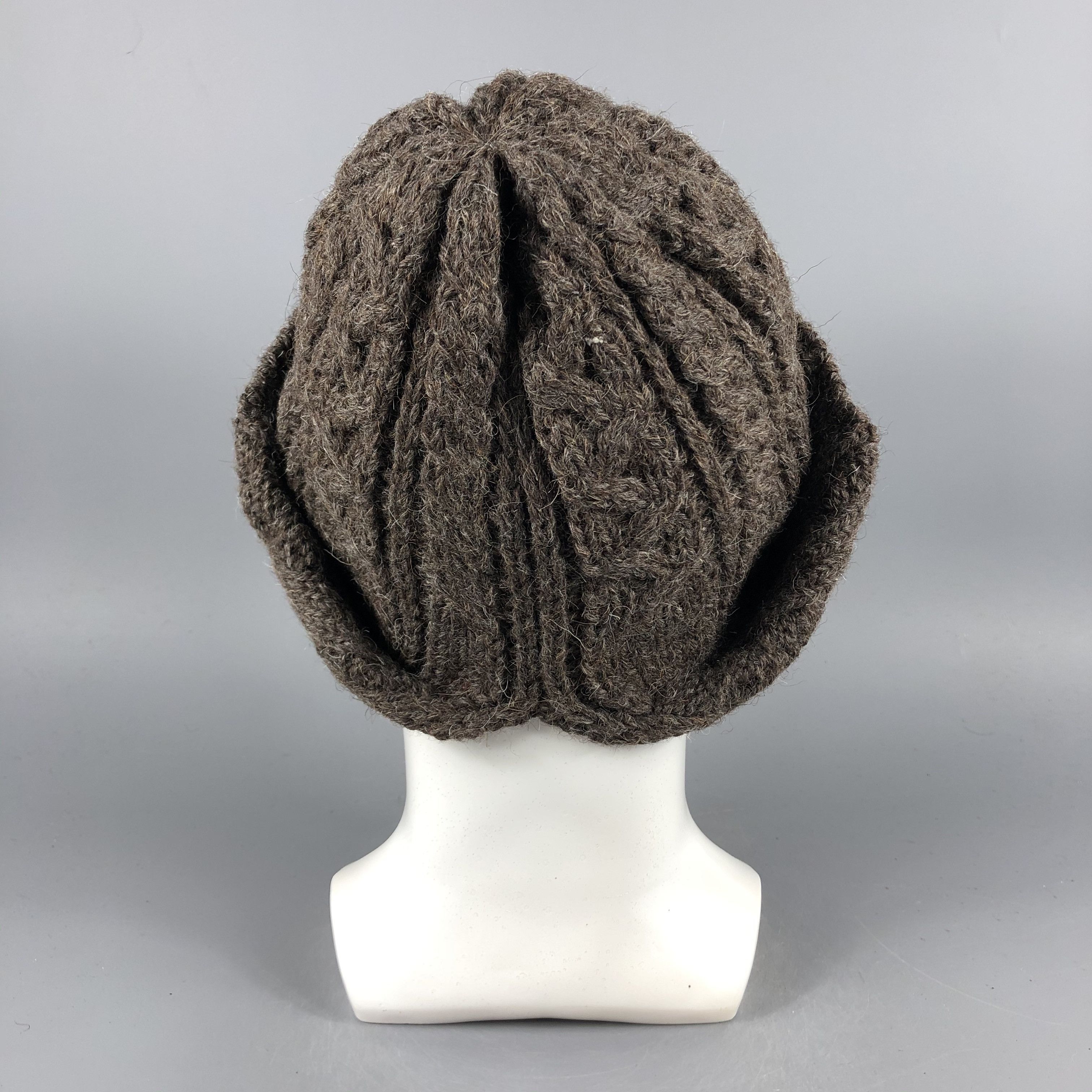 Vintage Clipper Casuals Knit Beanie Snow Hat Snow Cap -D1113 Size ONE SIZE - 2 Thumbnail