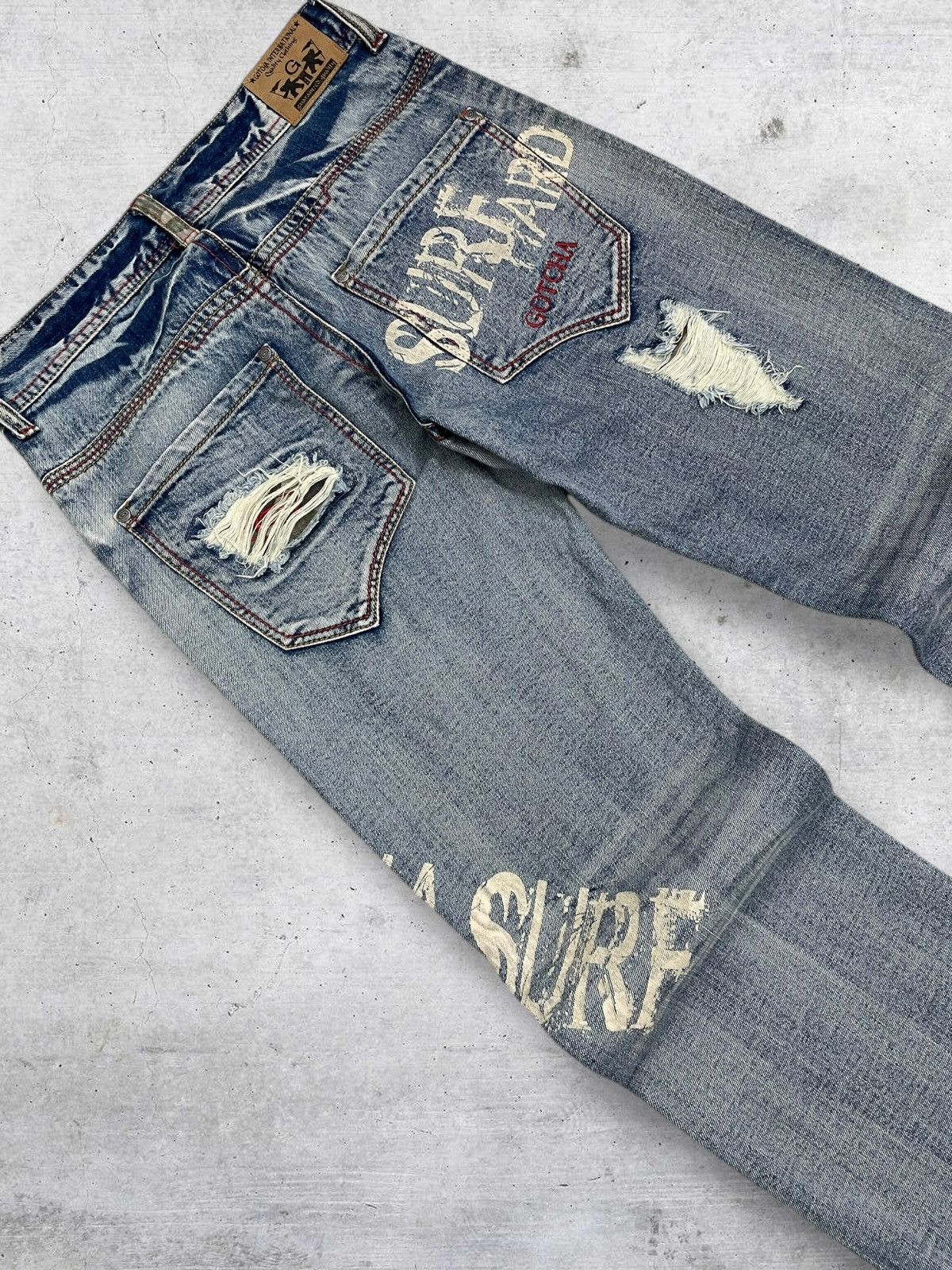 Japanese Brand VINTAGE DESIGNER GOTCHA MULTIPLE FRAYED RIPPED PATCHES DENIM Size US 33 - 11 Thumbnail