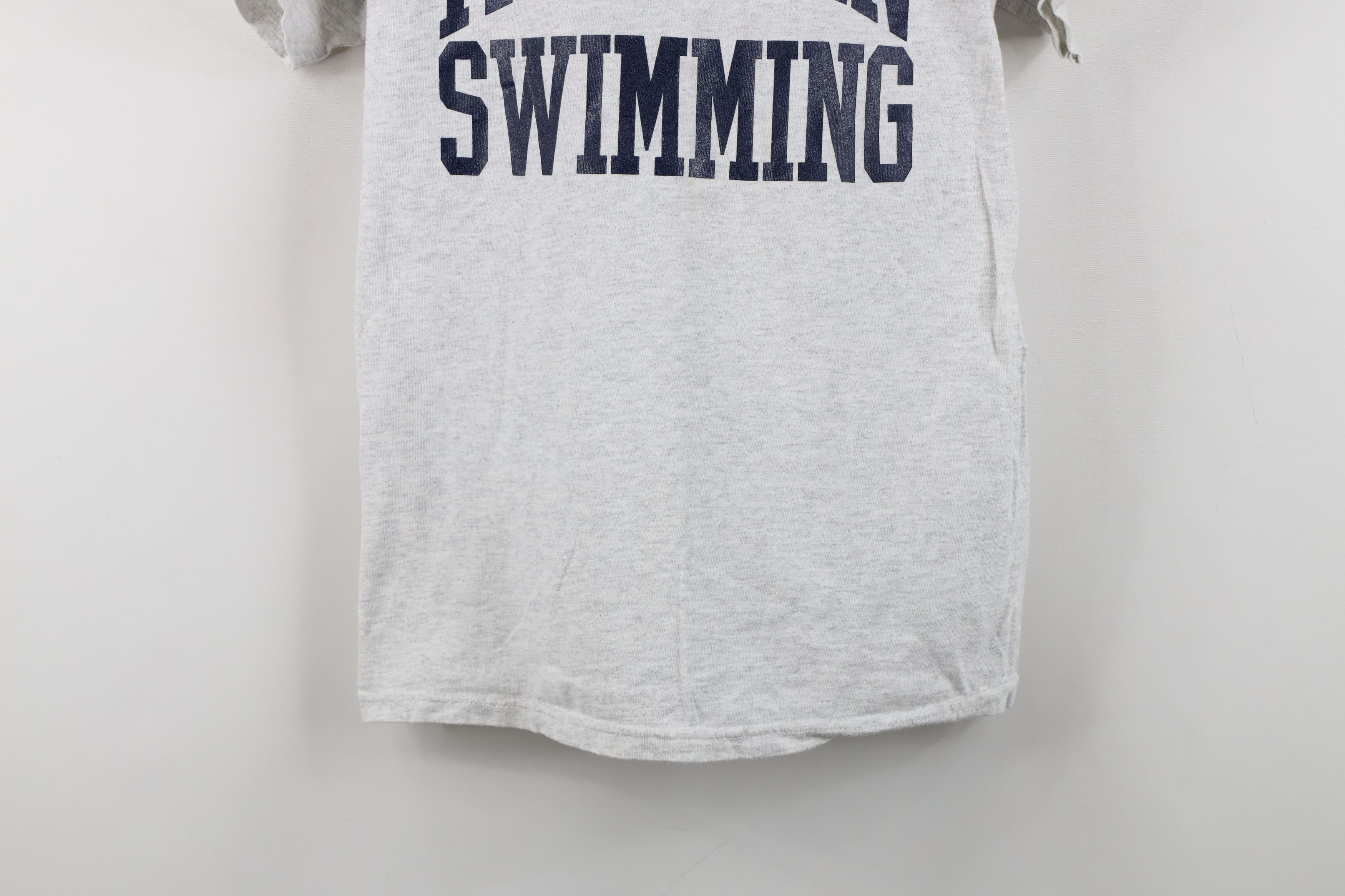 Vintage Vintage Issued University of Michigan Swimming T-Shirt Gray Size S / US 4 / IT 40 - 3 Thumbnail