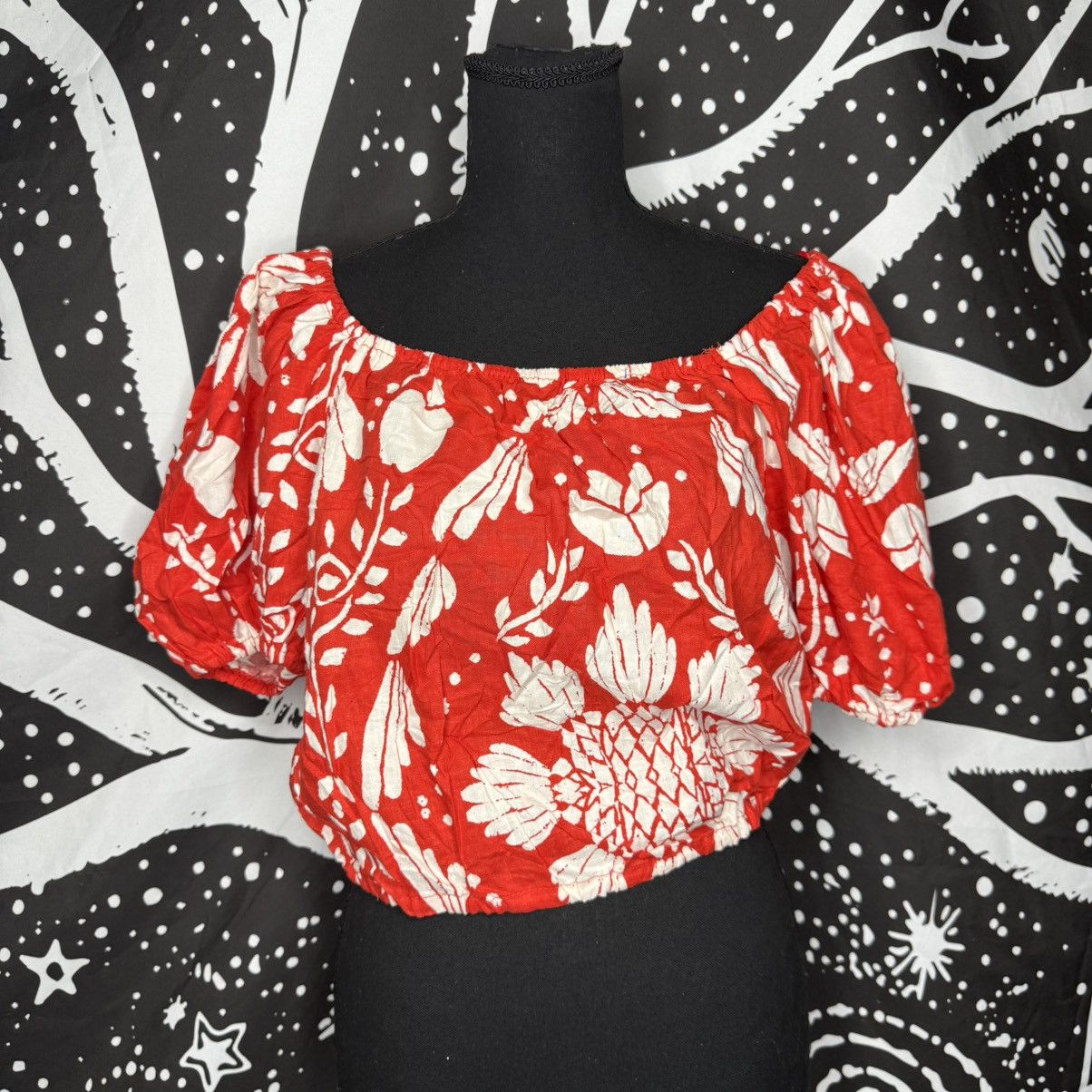 Haute Hippie Haute Hippie Red & White Floral Off-Shoulder Crop Top Size M / US 6-8 / IT 42-44 - 1 Thumbnail