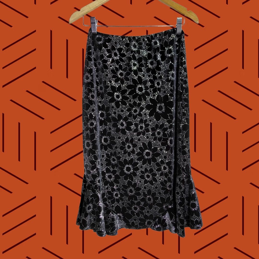 Vintage Notations Black Floral Print Skirt Women Size S Knit A-Line Size 28" / US 6 / IT 42 - 1 Thumbnail