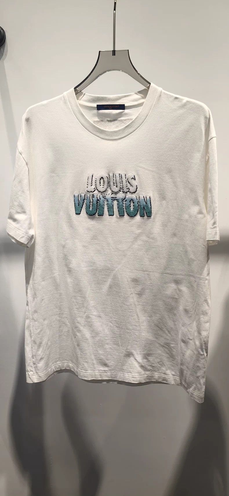 Louis Vuitton Louis Vuitton Beaded alphabet short sleeve Size US XL / EU 56 / 4 - 1 Thumbnail