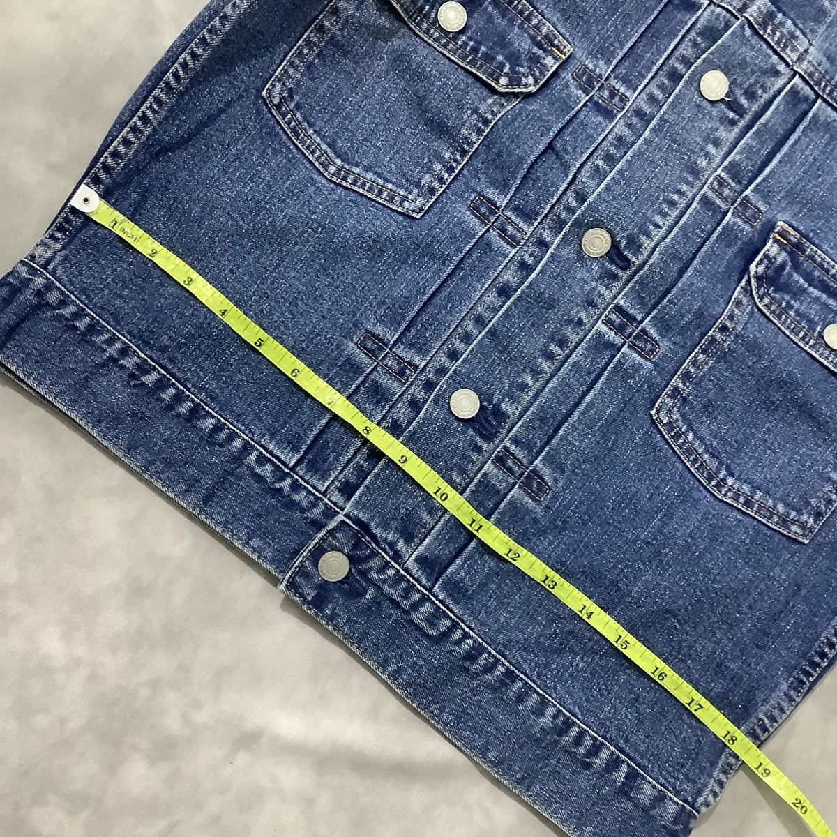 Uniqlo 90s Denim Tracker Jacket L Short Length Distressed