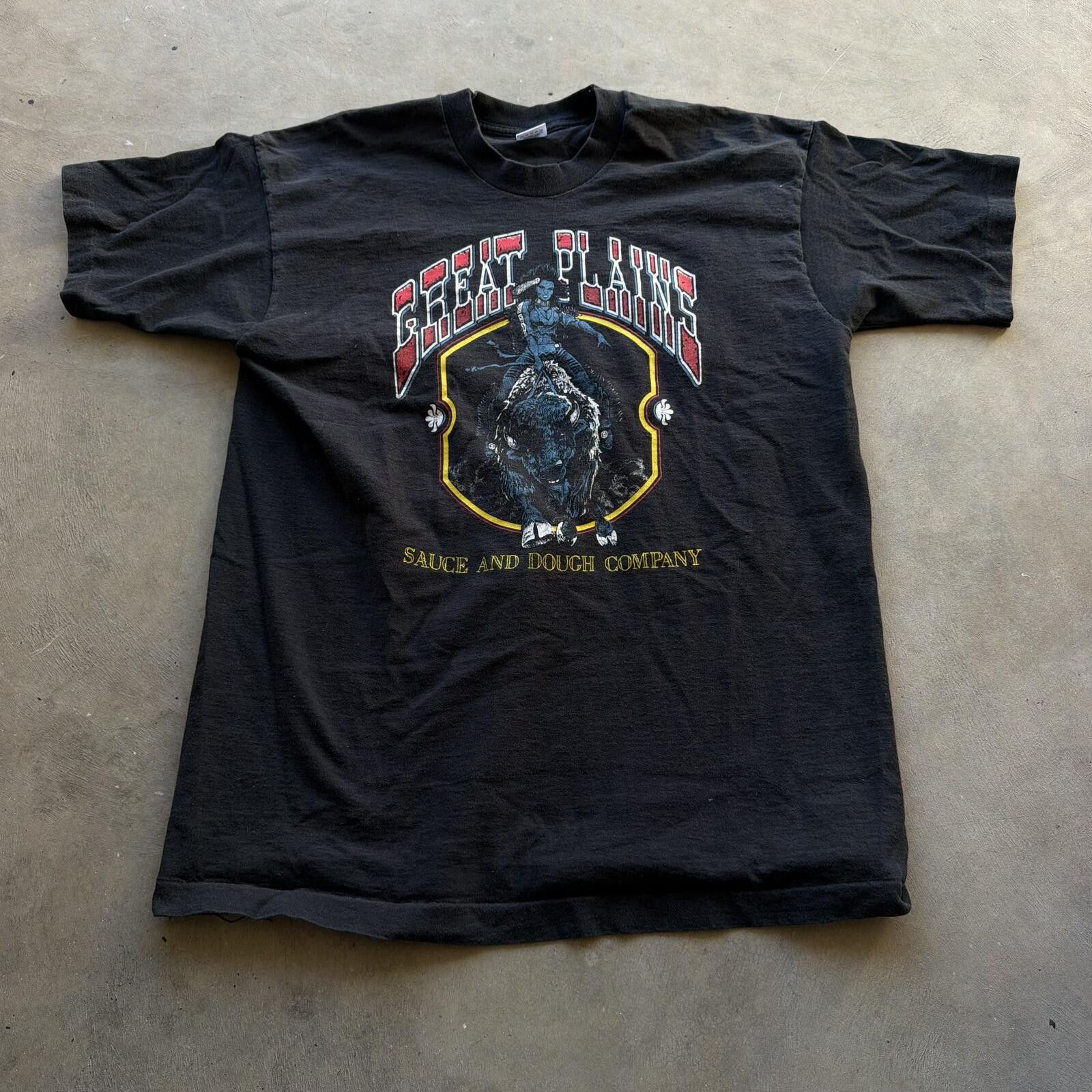 Fruit Of The Loom Vintage 90s Buffalo Great Plains Sauce and Dough Shirt XL Size US XL / EU 56 / 4 - 1 Thumbnail