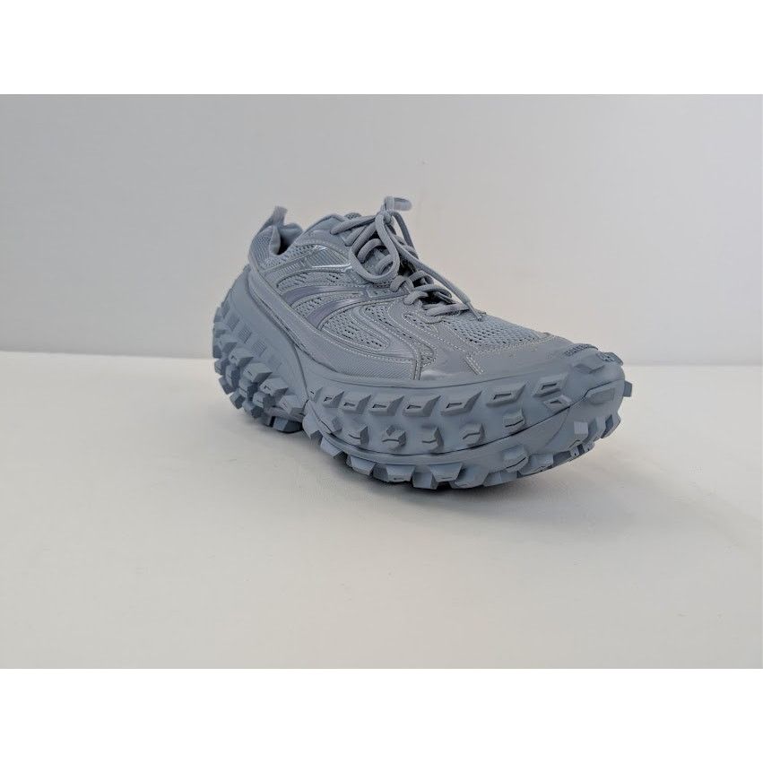 Balenciaga o1rshd1 Bouncer / Defender Low Top Sneaker in Faded Blue Size US 12 / EU 45 - 2 Thumbnail