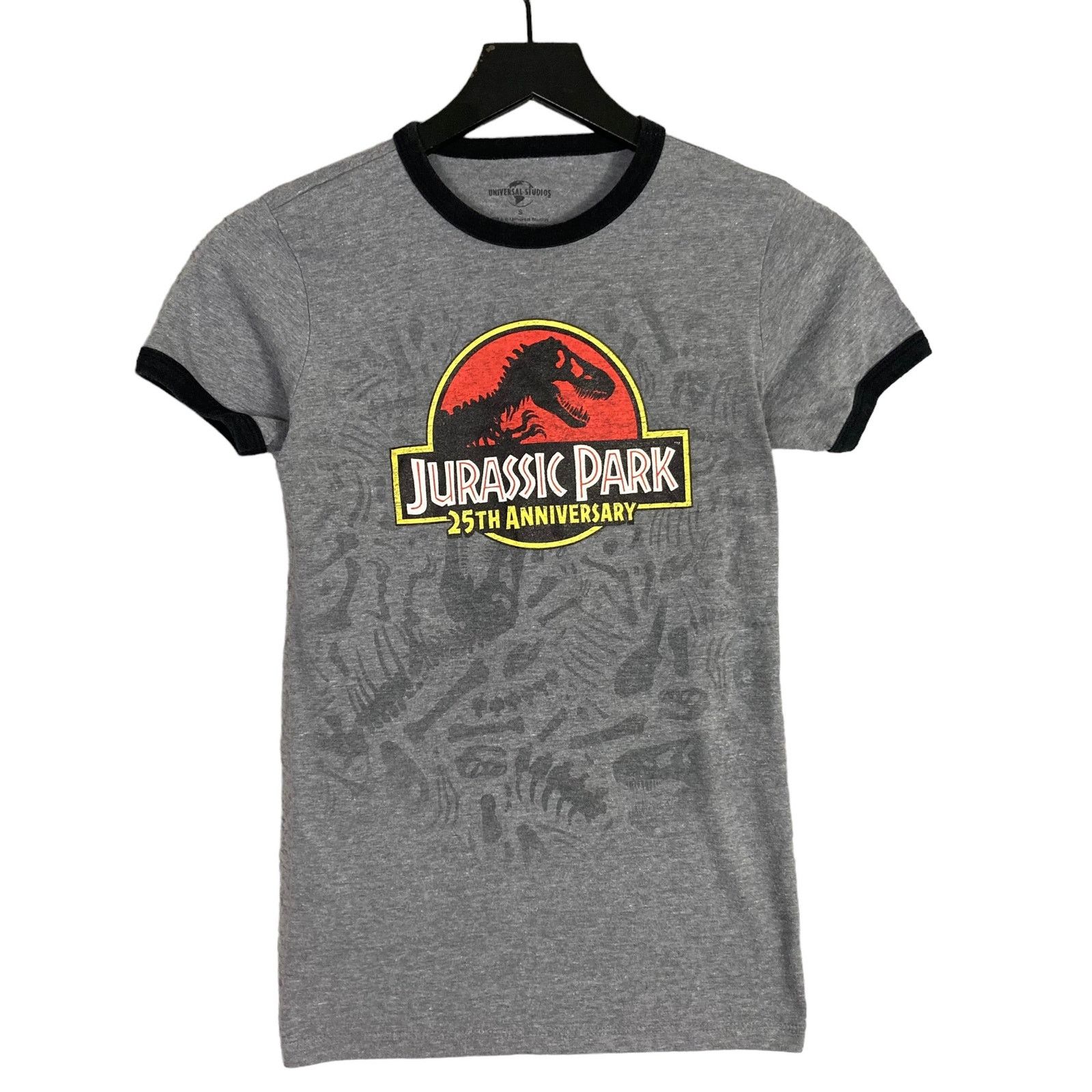 Universal Studios Universal Studios Jurassic Park 25th Anniversary T-Shirt S Size XS / US 0-2 / IT 36-38 - 1 Thumbnail