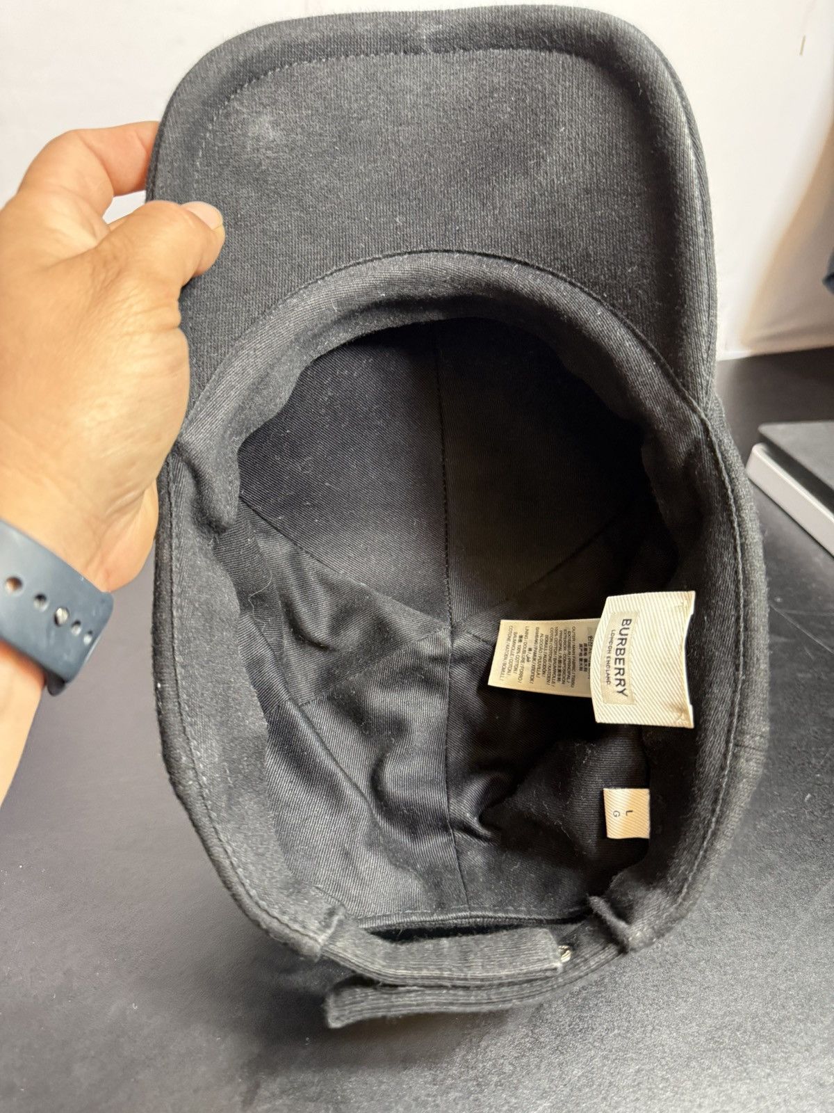 Burberry Authentic Burberry Monogram Motif Cap Cotton Large Black Size 46 - 8 Thumbnail