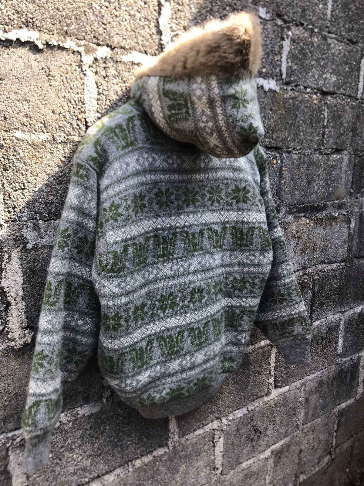 Japanese Brand ⚡️Vintage Hybrid Native Southwestern Faux Fur Hoodies Size US M / EU 48-50 / 2 - 10 Thumbnail