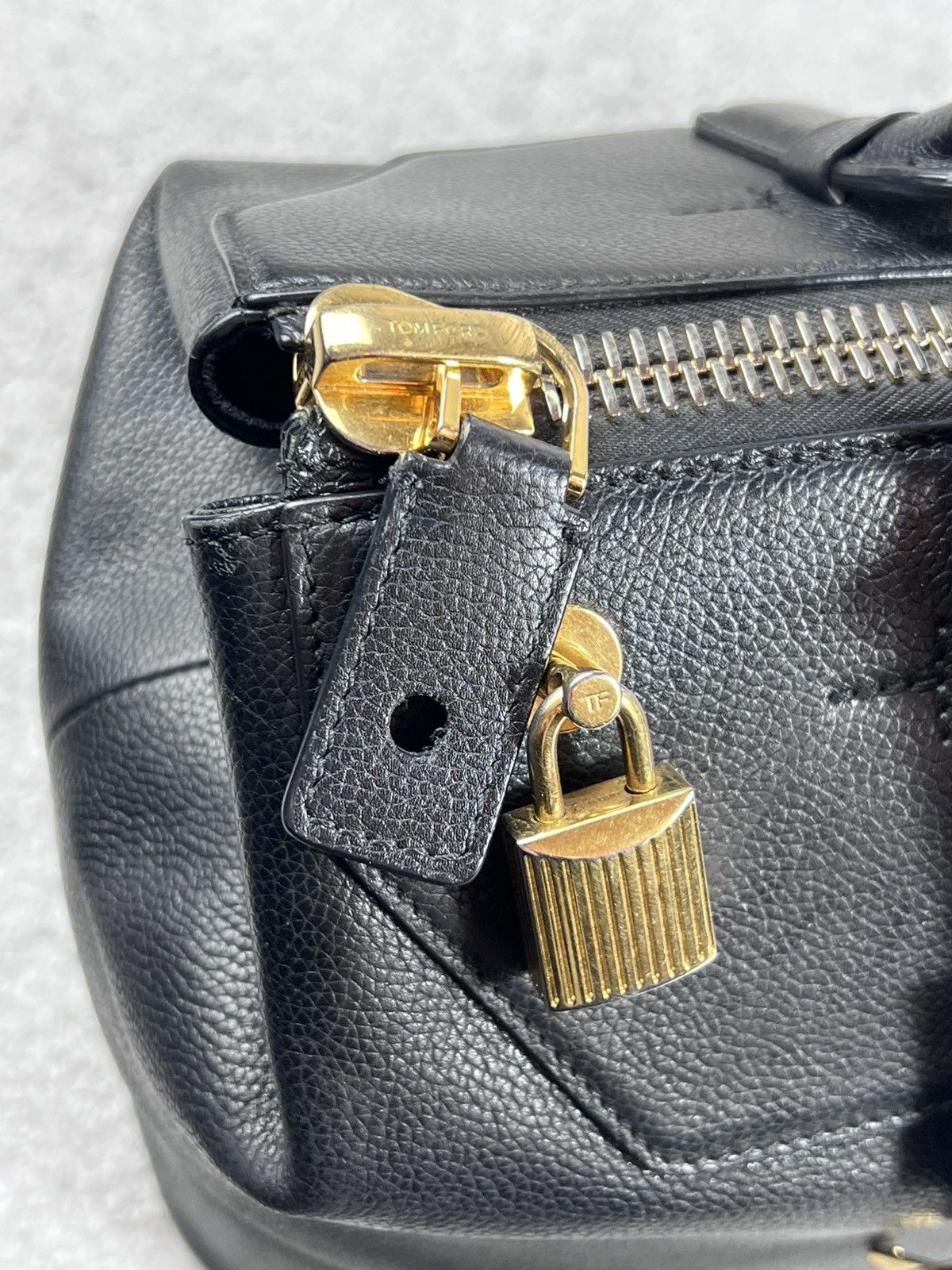 Tom Ford Tom Ford Padlock Black Leather Bag Size ONE SIZE - 21 Thumbnail