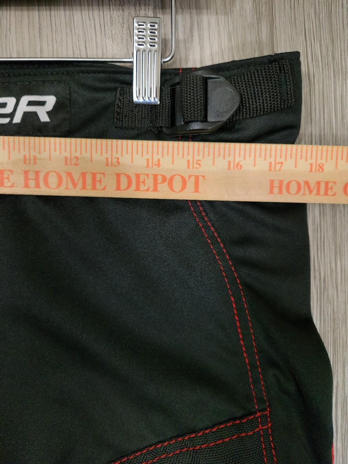 Eddie Bauer Bauer XR 3 RH Pants Roller Inline Hockey #12 Red/Black Size ONE SIZE - 4 Thumbnail
