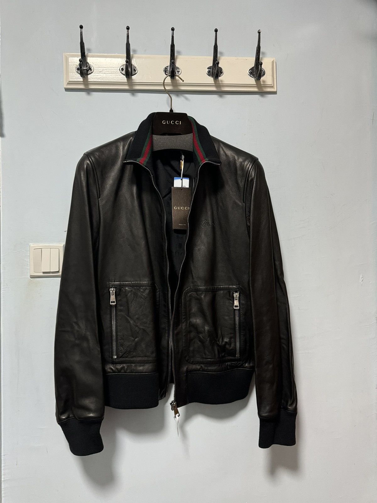 Gucci Gucci logo leather bomber jacket Size US L / EU 52-54 / 3 - 20 Thumbnail