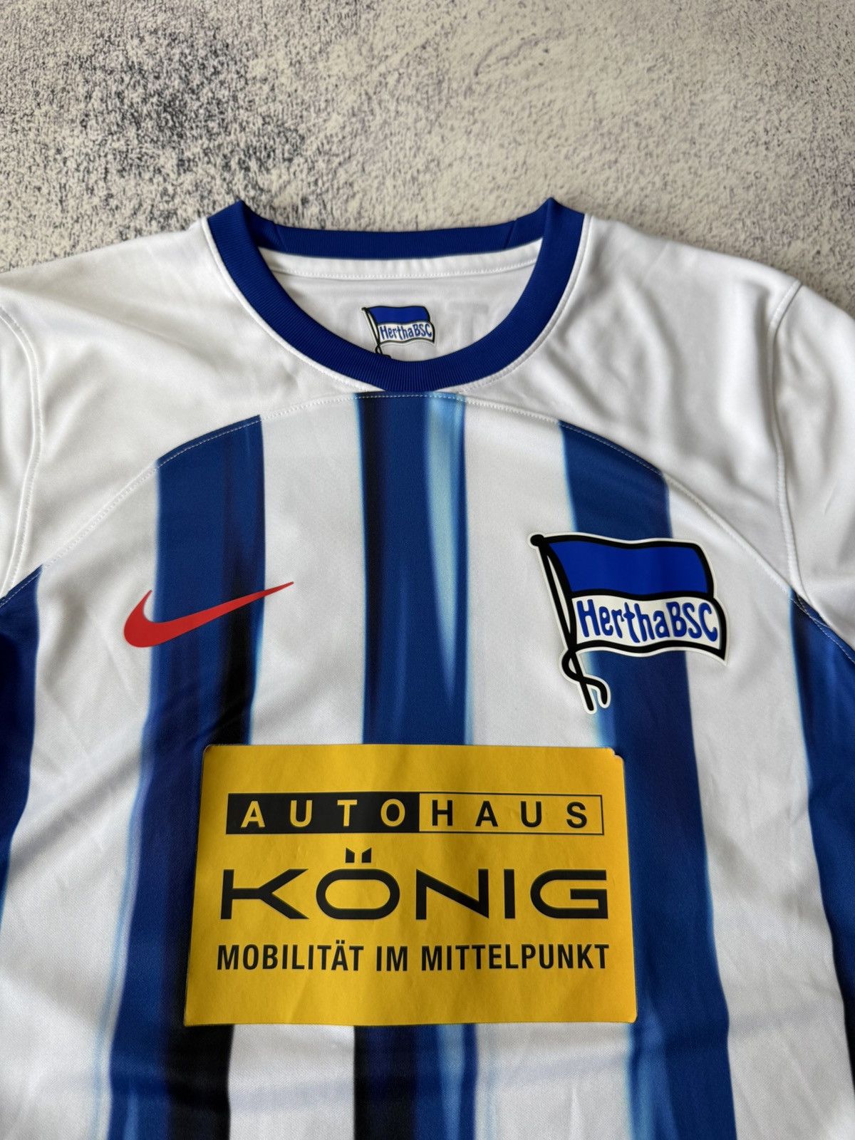 Nike Hertha BSC #45 Berlin Home Jersey 2021/22 by Nike Size US M / EU 48-50 / 2 - 6 Thumbnail