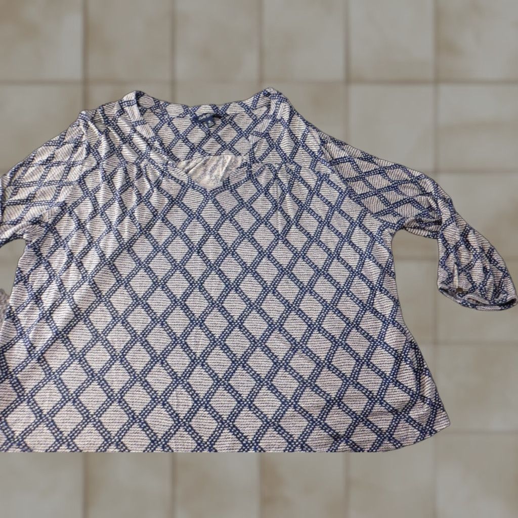 Lucky Brand Lucky Brand Blouse Shirt Womens XL Blue Plaid V-Neck Pullover Casual Long Sleeve Cotton Rayon Geometric Stretch Regular Vintage: No Size XL / US 12-14 / IT 48-50 - 1 Thumbnail