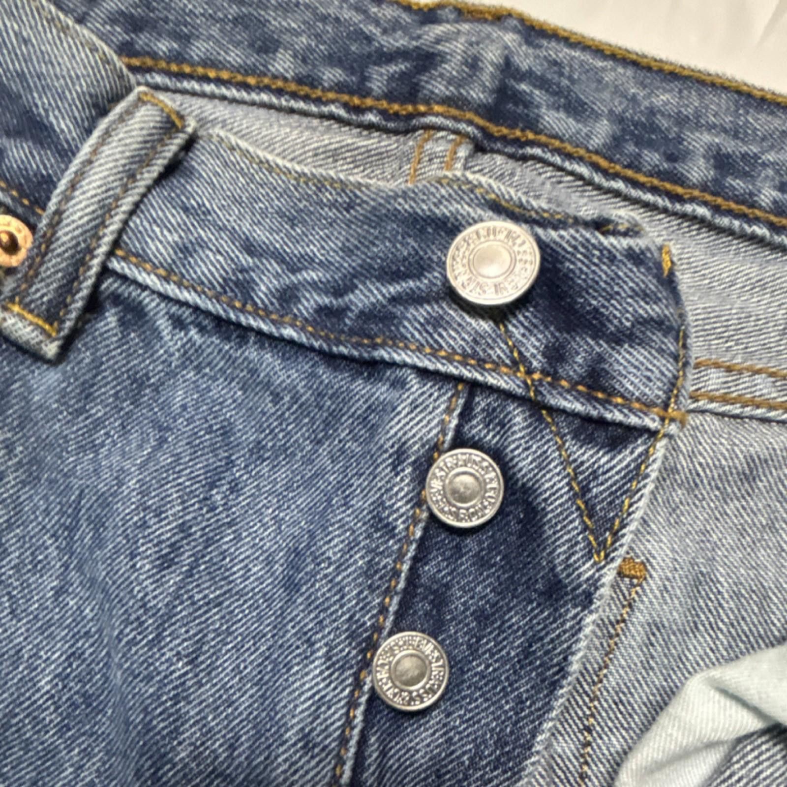 Levi's Levi's Straight Jeans 34x30 Medium Wash 5 ButtonFront Size US 34 / EU 50 - 6 Thumbnail