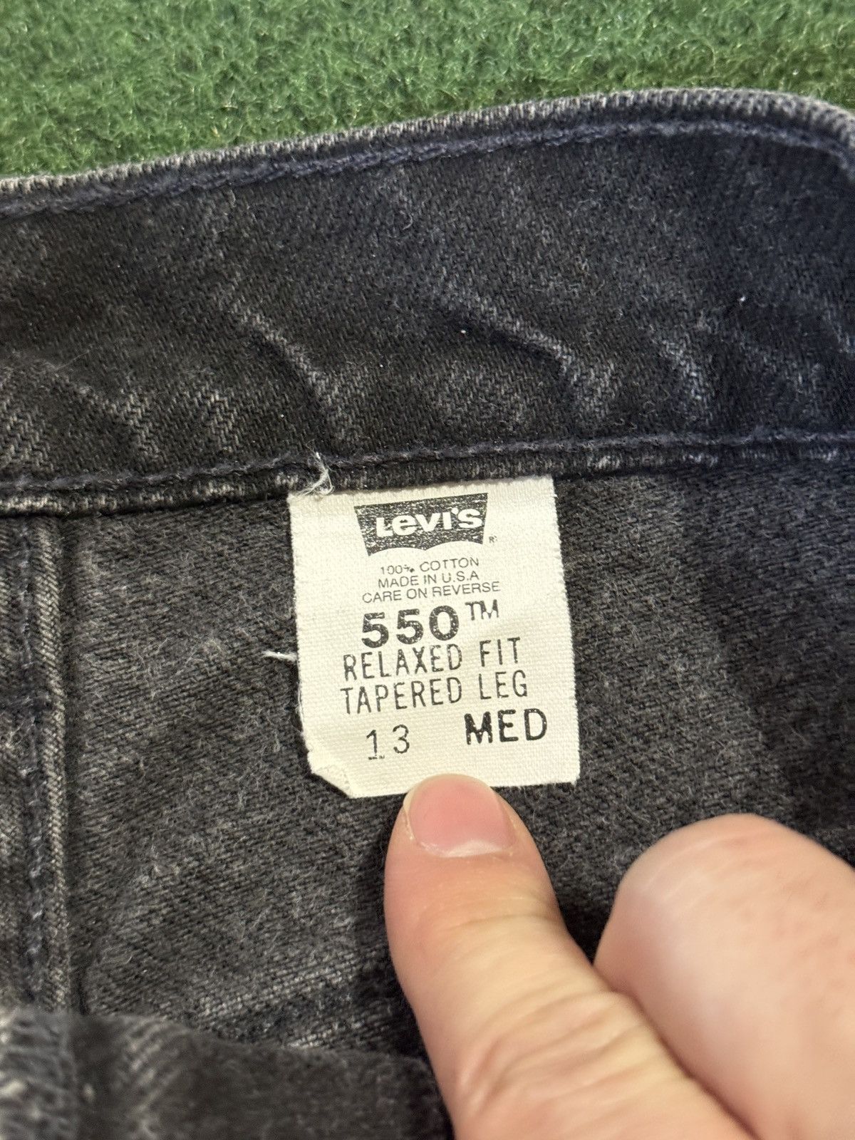 Levi's × Levi's Vintage Clothing × Vintage Vintage 90s Levi’s 550 Relaxed Fit Dark Wash Wide Leg Jeans Size US 32 / EU 48 - 5 Thumbnail