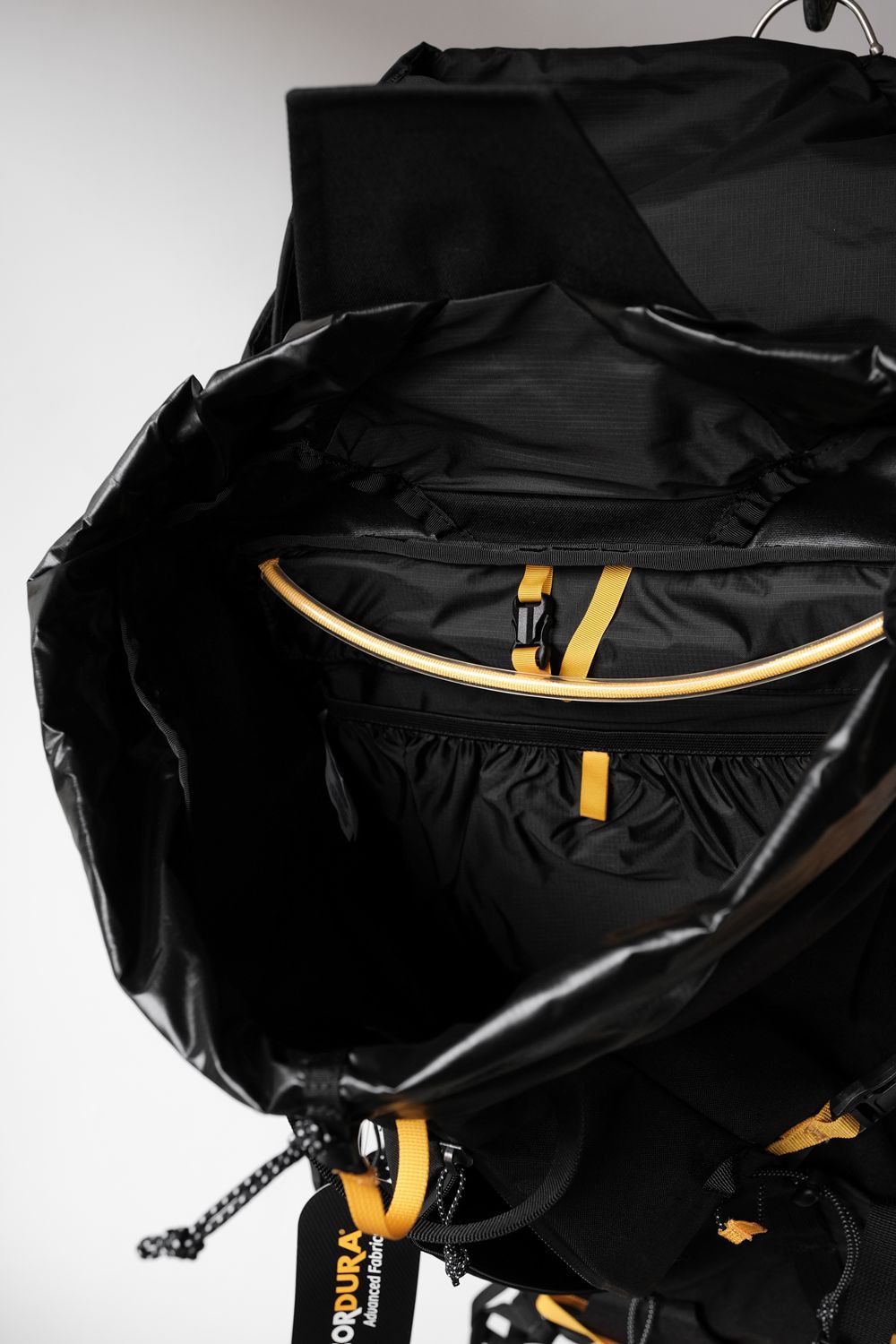 Mountain Hardwear Stussy x Mountain Hardwear Scrambler S backpack in CORDURA Size 28 - 8 Thumbnail