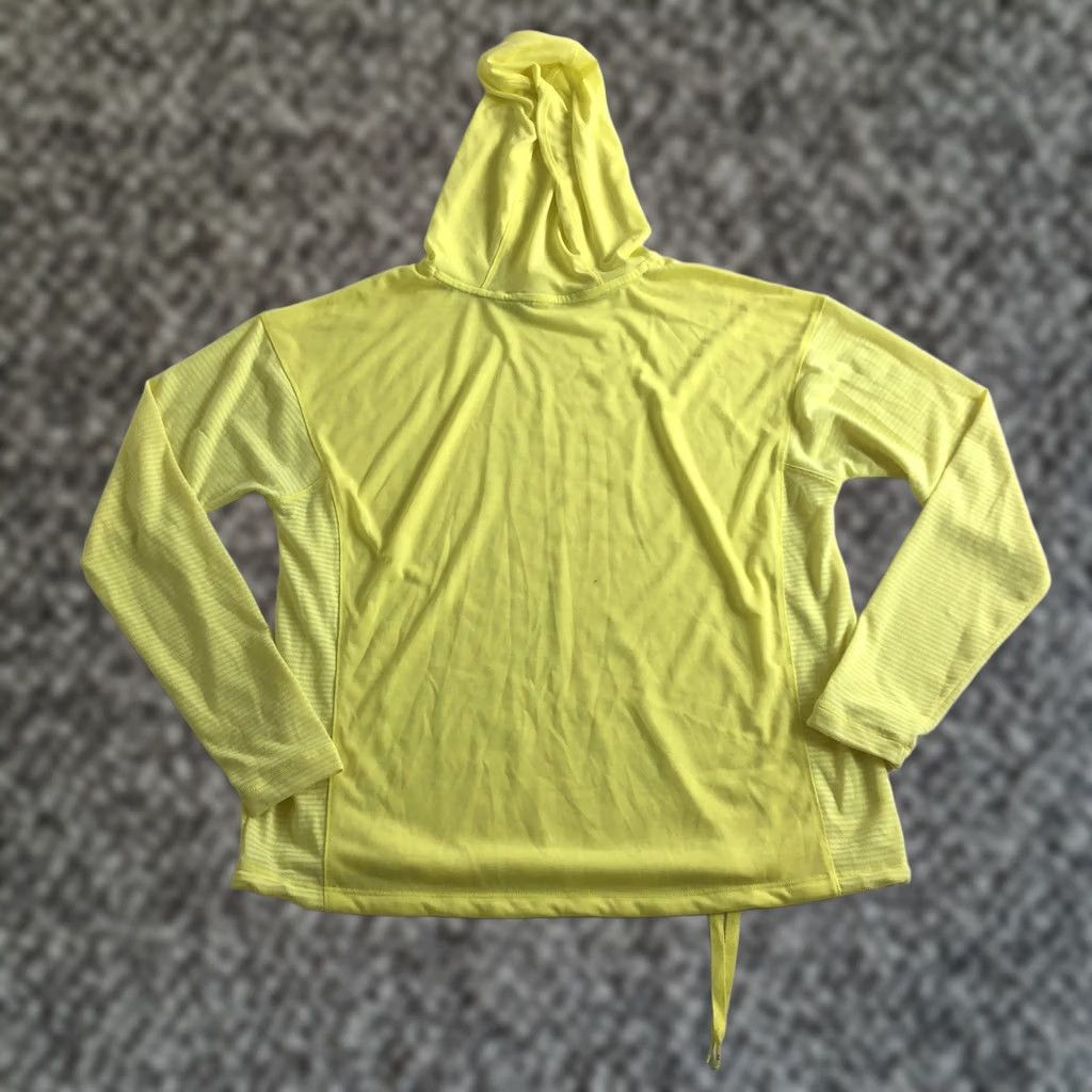 Under Armour Under Armour Women’s Hoodie Size M Pullover Threadborne Active Gym Train Yellow Size M / US 6-8 / IT 42-44 - 1 Thumbnail