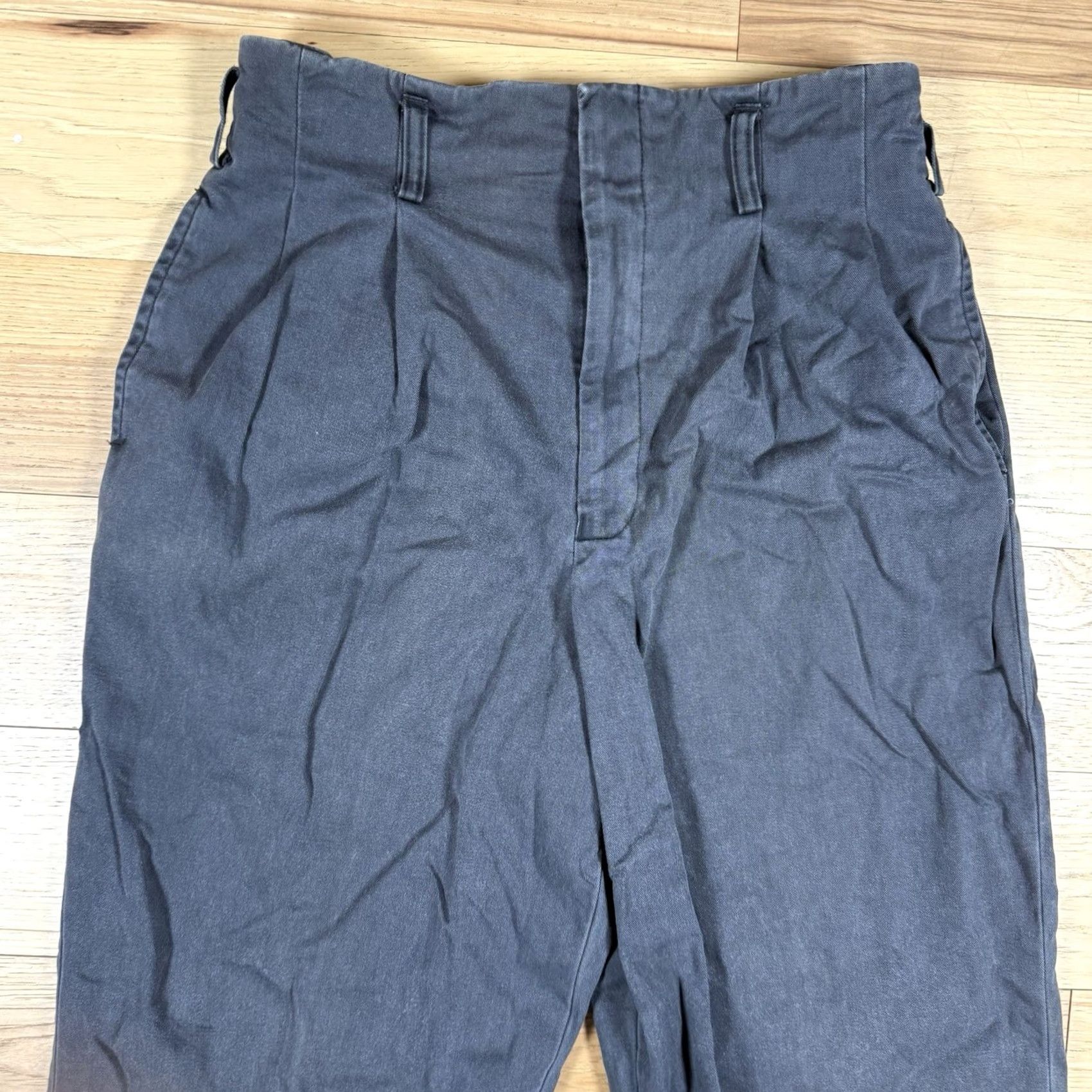 Polo Ralph Lauren VINTAGE Polo Ralph Lauren Chino Pants Women’s 6 Black Pleated Cuffed Chino Pants Womens 6 Black Cuffed Size 28" / US 6 / IT 42 - 4 Thumbnail