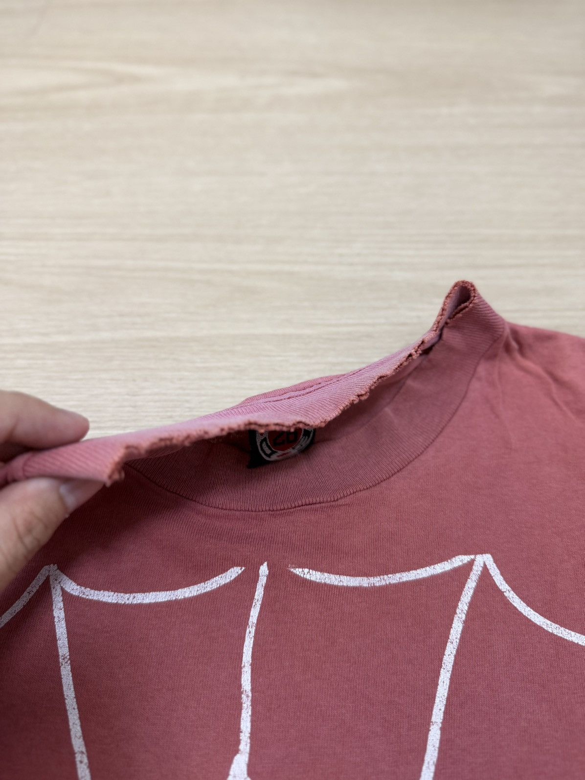 Vintage 26 red skateboard t-shirt