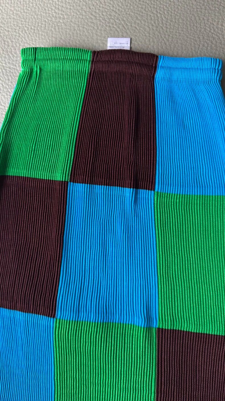 Issey Miyake Issey Miyake size:M Blue and green color-blocked main line Size 22" - 3 Thumbnail