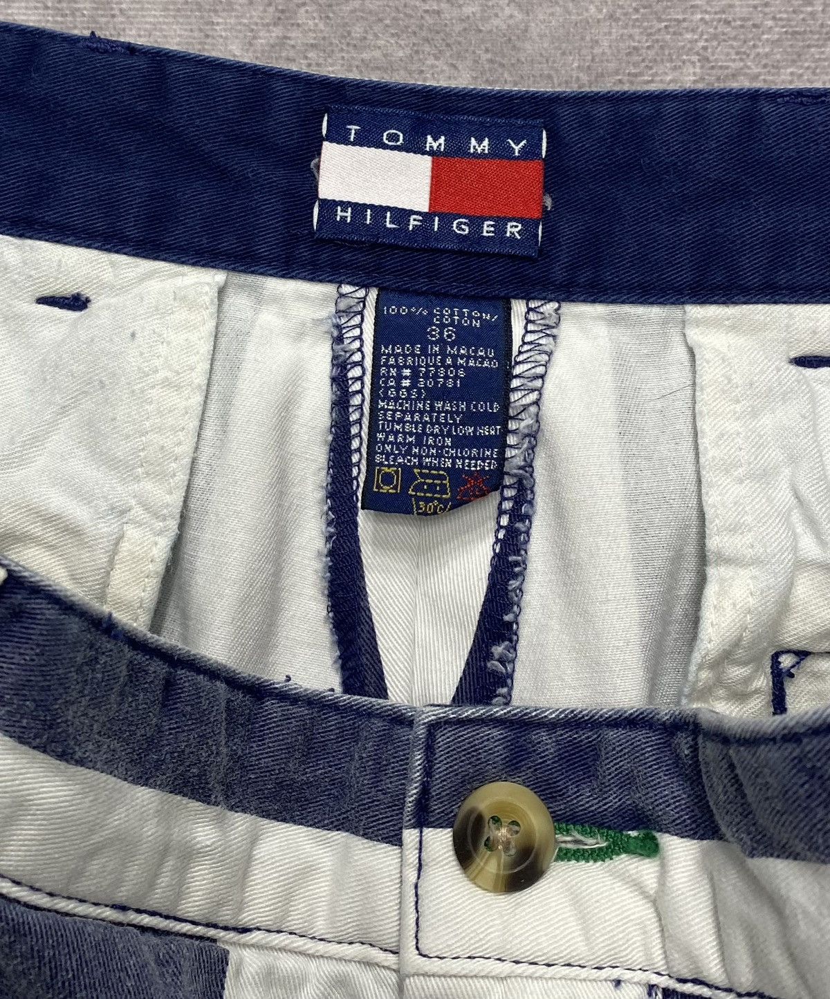 Tommy Hilfiger 90’s Vintage Tommy Hilfiger Striped Cotton Shorts Size US 36 / EU 52 - 3 Thumbnail