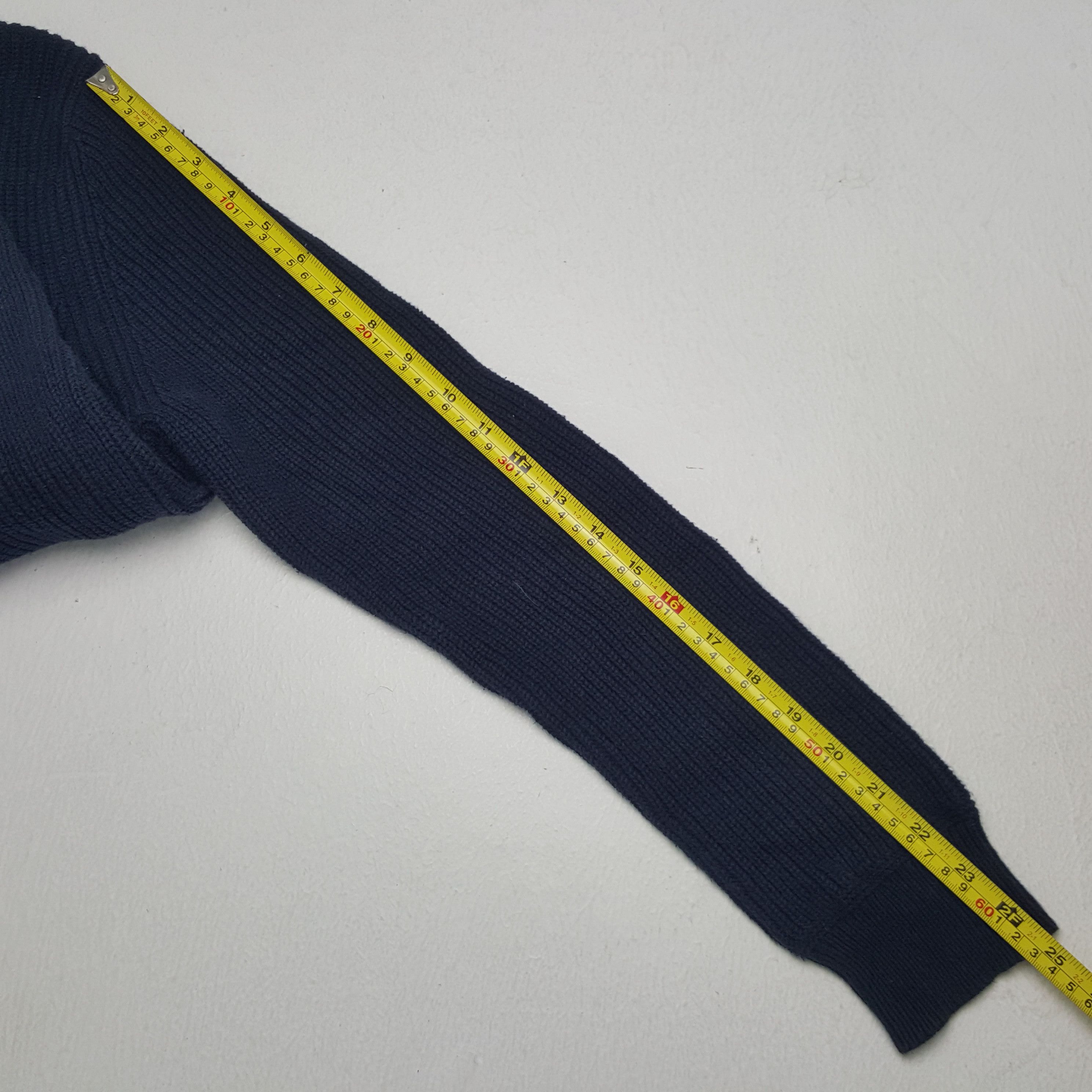 Japanese Brand × Uniqlo × Vintage Vintage Uniqlo Custom Art U Knitwear Sweatshirt Size US M / EU 48-50 / 2 - 6 Thumbnail