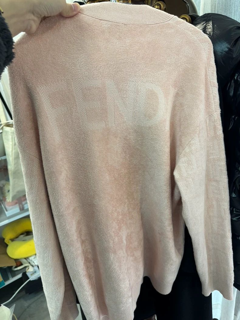 Fendi Fendi Darkly engraved pink cardigan Size US XXS / EU 40 - 3 Thumbnail