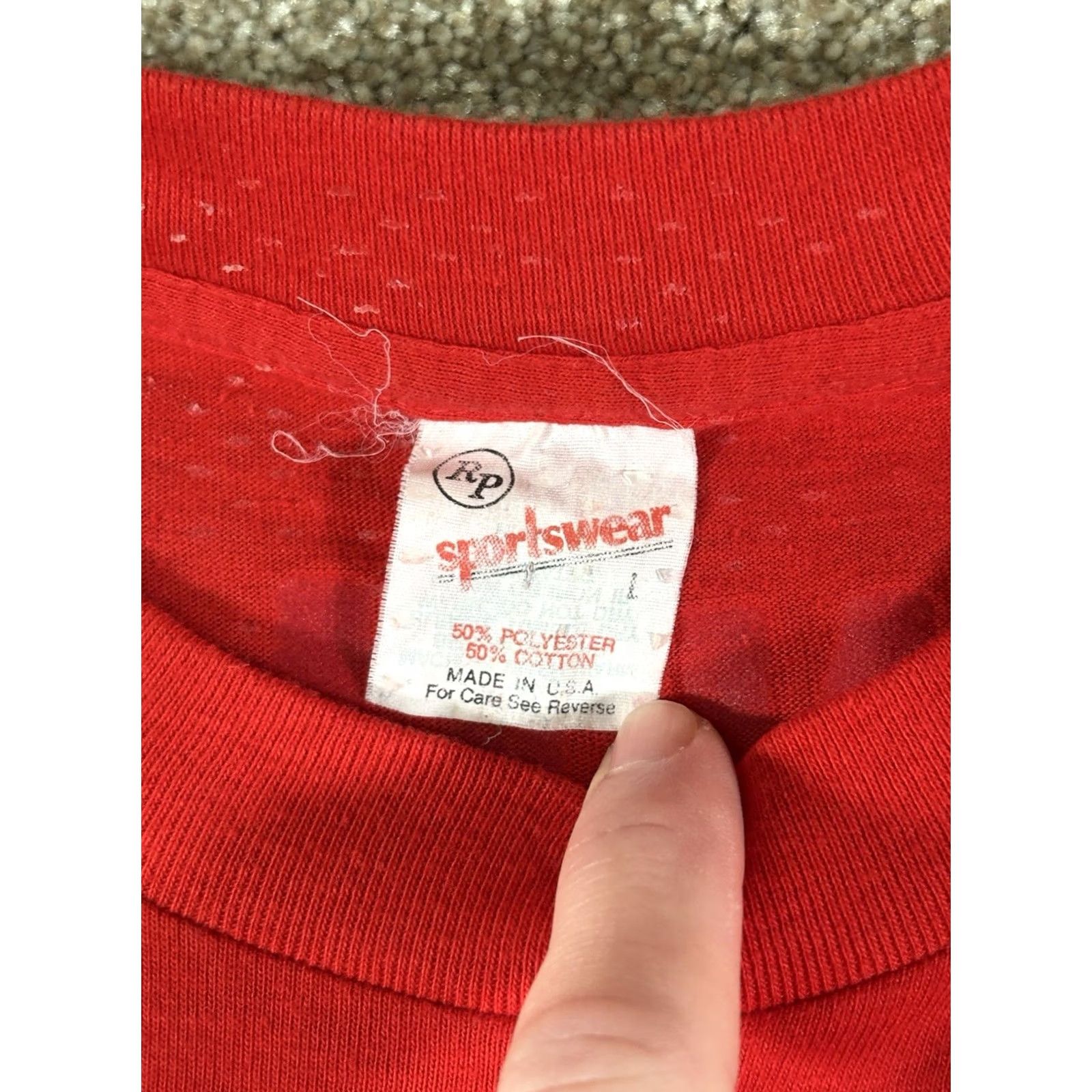 Vintage VINTAGE RP Sportswear SF 49ers Barry Manilow T-Shirt Unisex Adults Short Sleeve Crew Neck Red L USA Made Single Stitch Slim Ballpark 80s 84 Super Bowl Size US L / EU 52-54 / 3 - 5 Thumbnail
