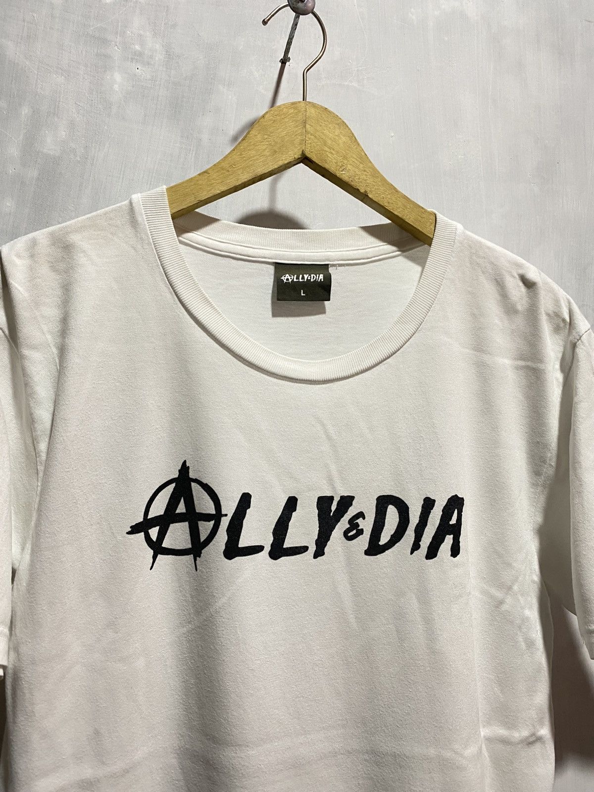 Japanese Brand Ally & dia japan brand anarchy logo tshirt Size US L / EU 52-54 / 3 - 2 Thumbnail