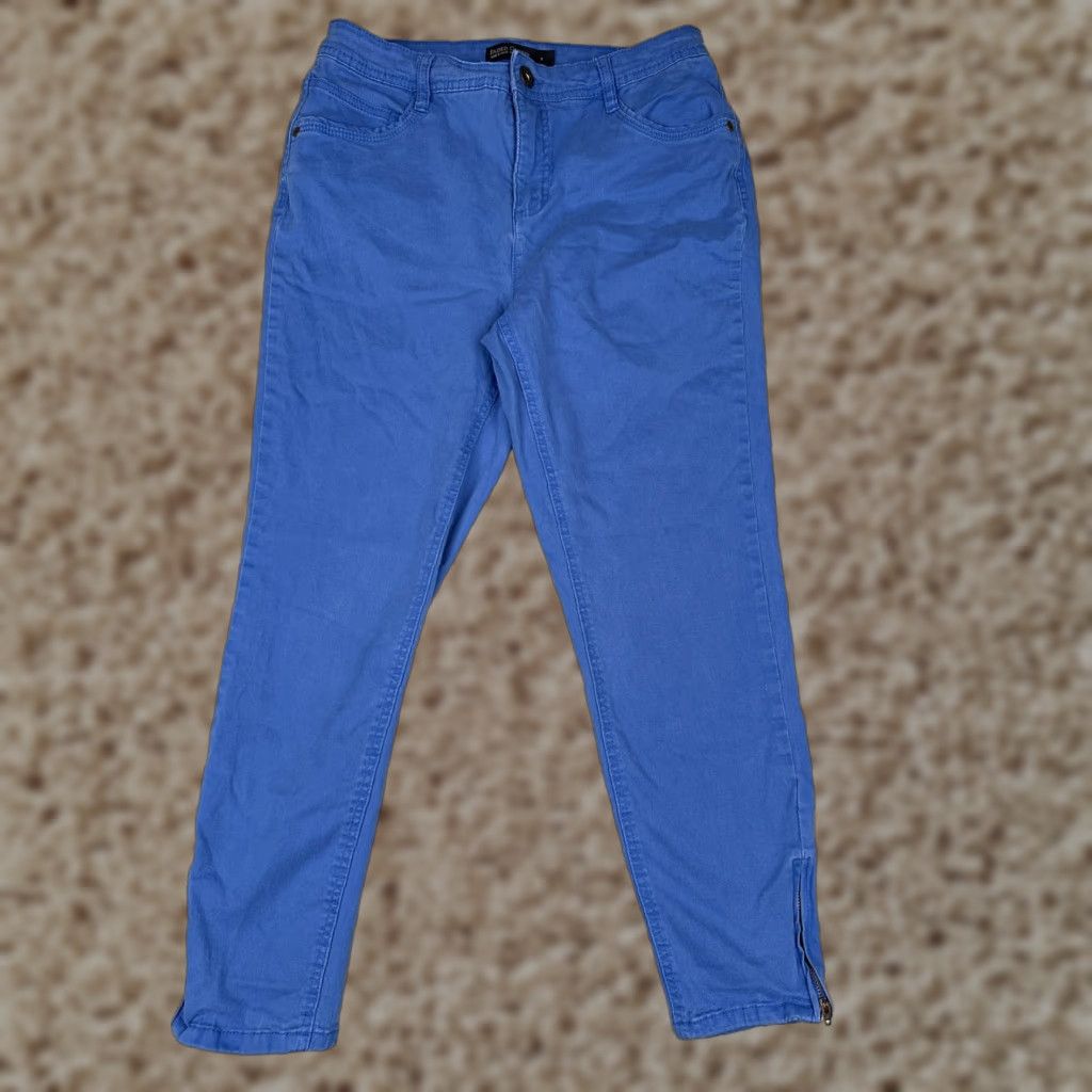 Faded Glory Faded Glory Jeans Womens Size 8 Blink Blue Ankle Zip 5-Pocket Denim Slim Stretch Size 30" / US 8 / IT 44 - 1 Thumbnail